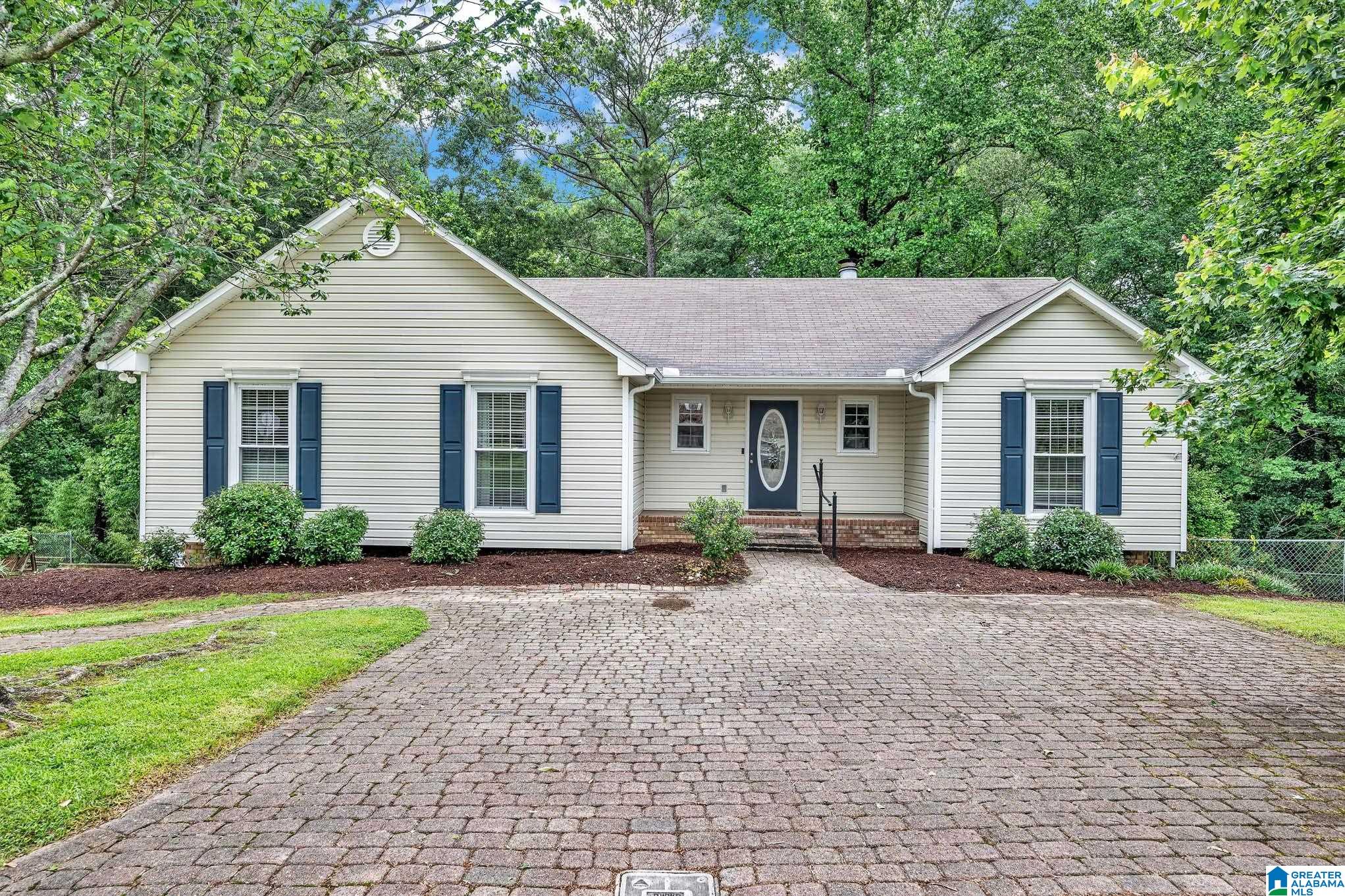 Homes for sale in Gardendale, AL | 941 Brookridge Dr, Gardendale, AL 35071 | MLS# 21454447