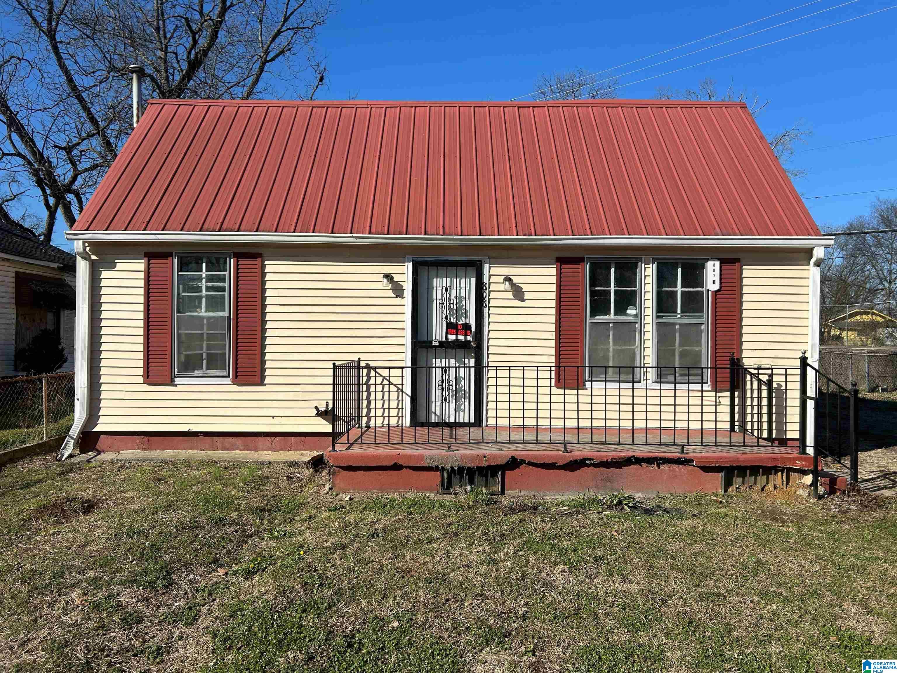 Homes for sale in Birmingham, AL | 808 26th Street Sw, Birmingham, AL 35211 | MLS# 21454463