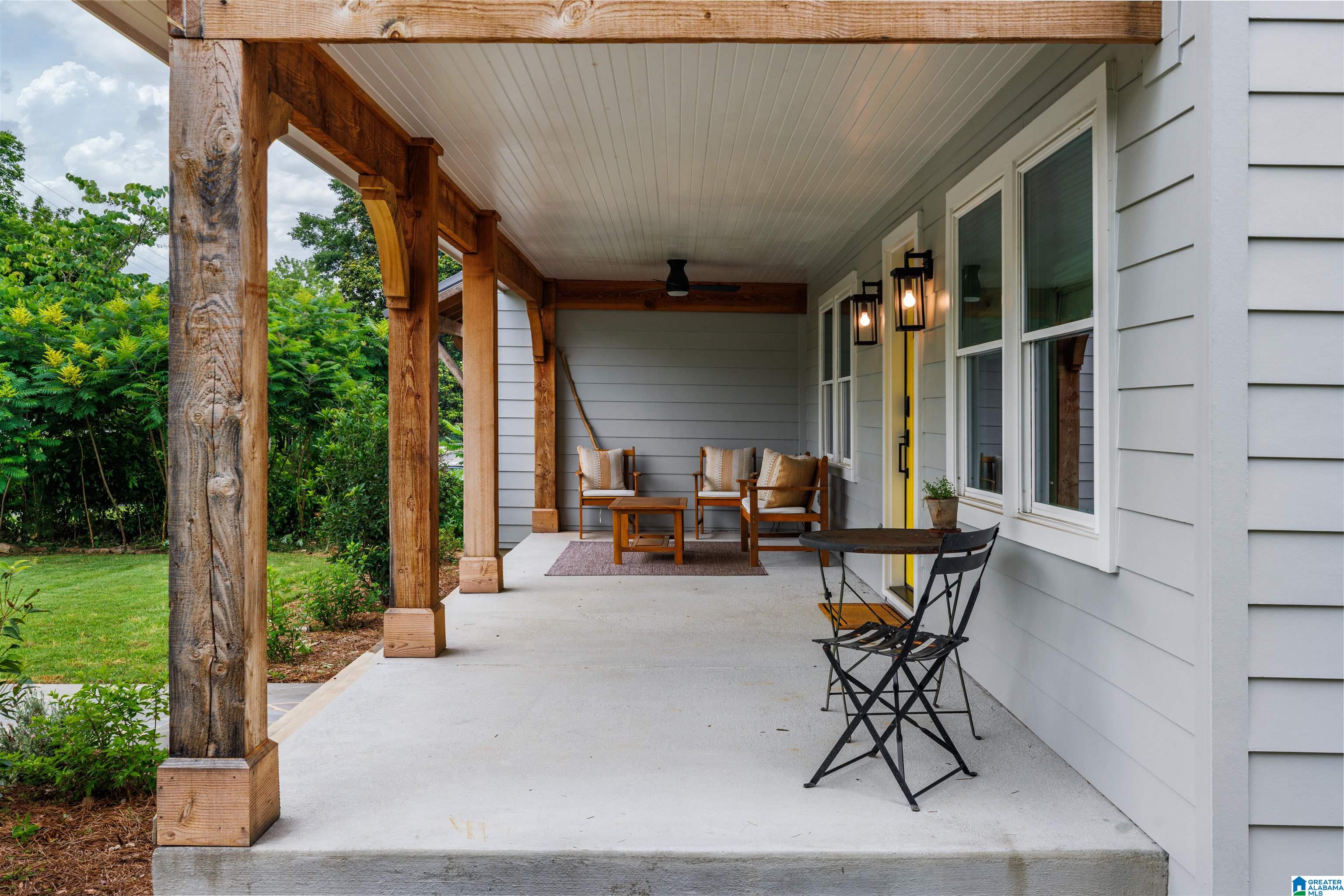 Homes for sale in Homewood, AL | 819 Columbiana Road, Homewood, AL 35209 | MLS# 21454466