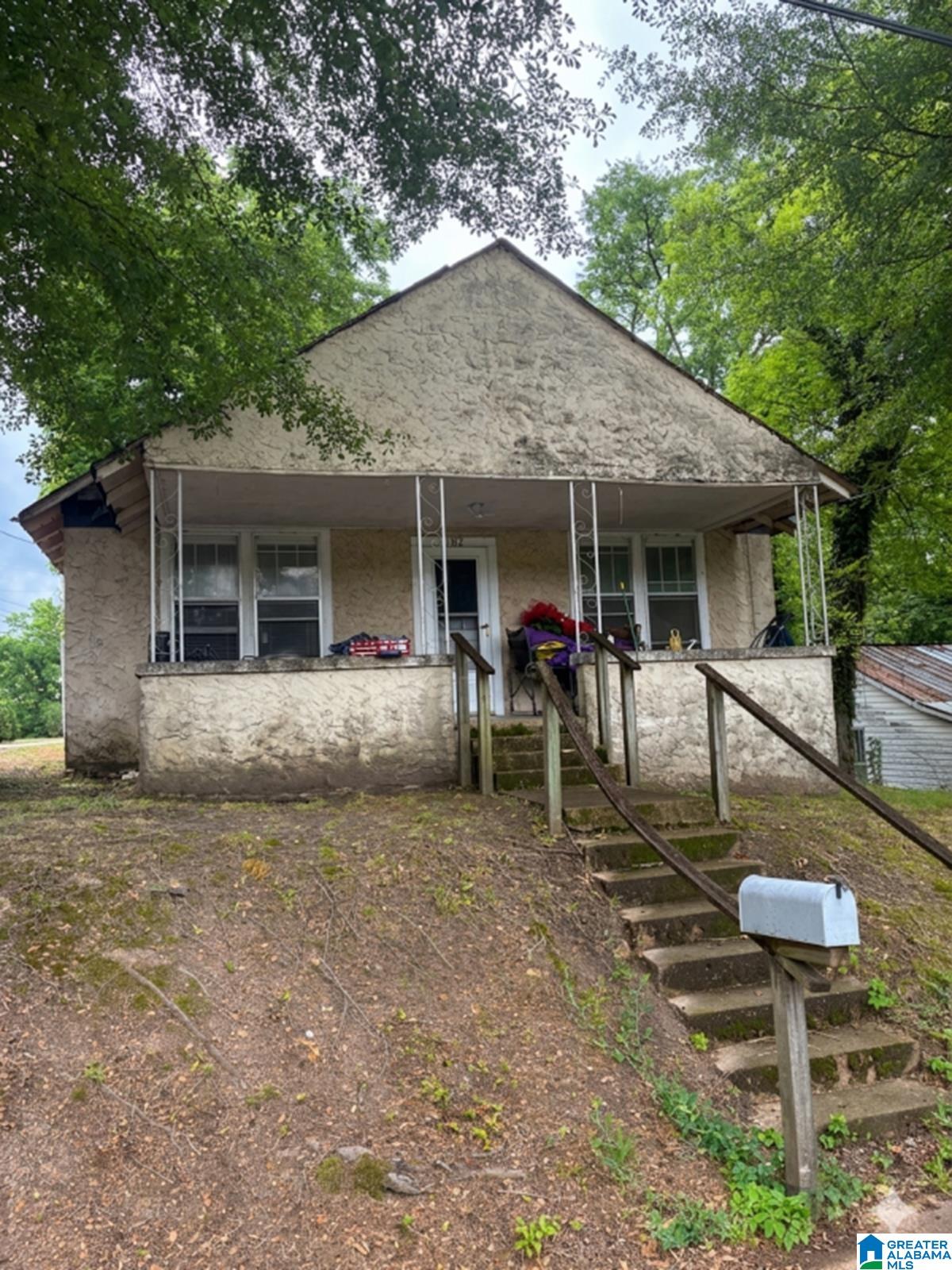 Homes for sale in Florence, AL | 1314 Saint Charles Street, Florence, AL 35630 | MLS# 21454477
