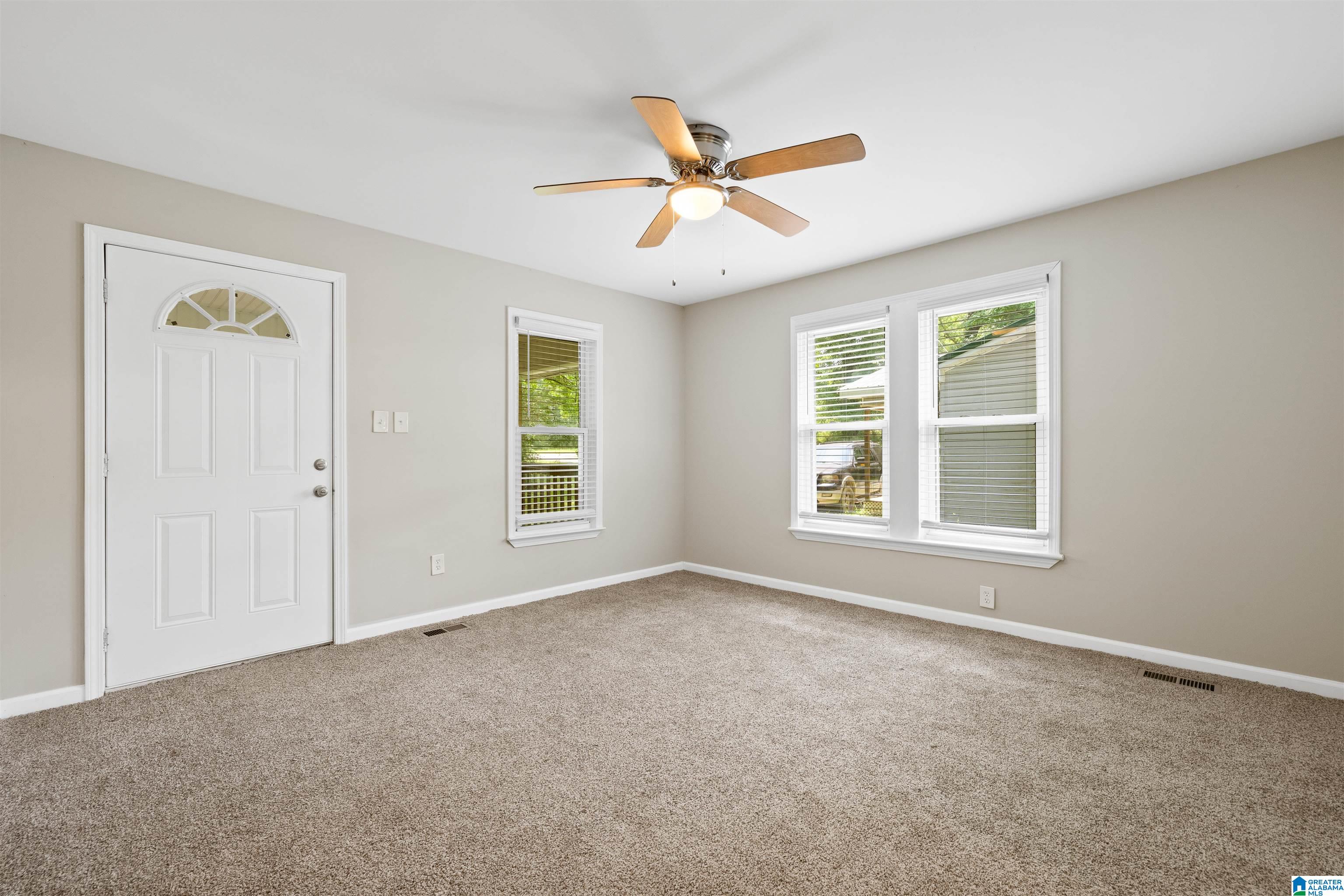 Photo 4 of Sale Pending at 2112 Cumberland Rd, Bessemer, AL 35022 | MLS# 21454492 | Listing updated on 2026-08-21