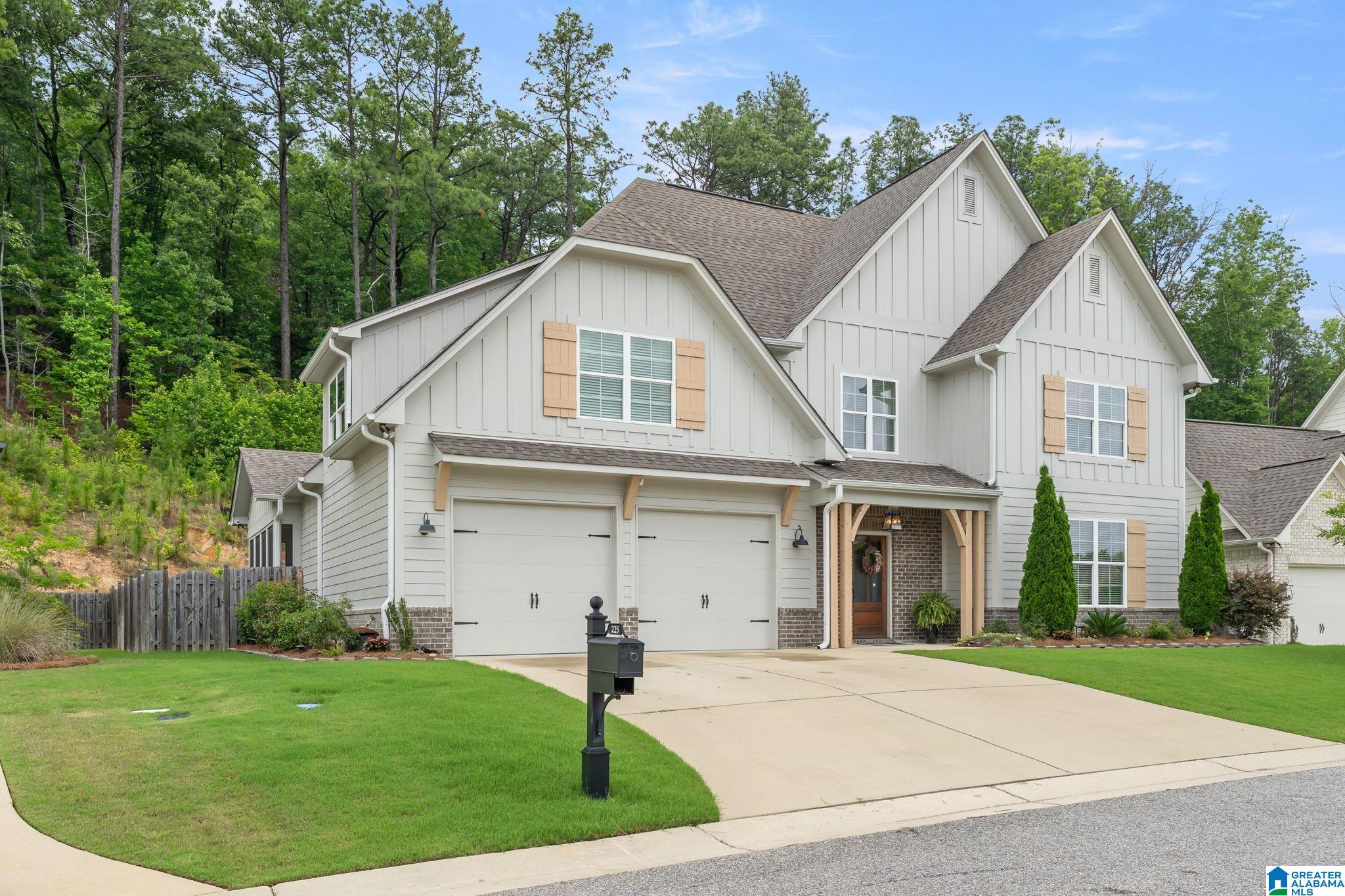 2nd image of 225 Kinross Circle, Pelham, AL 35124 | MLS# 21454502