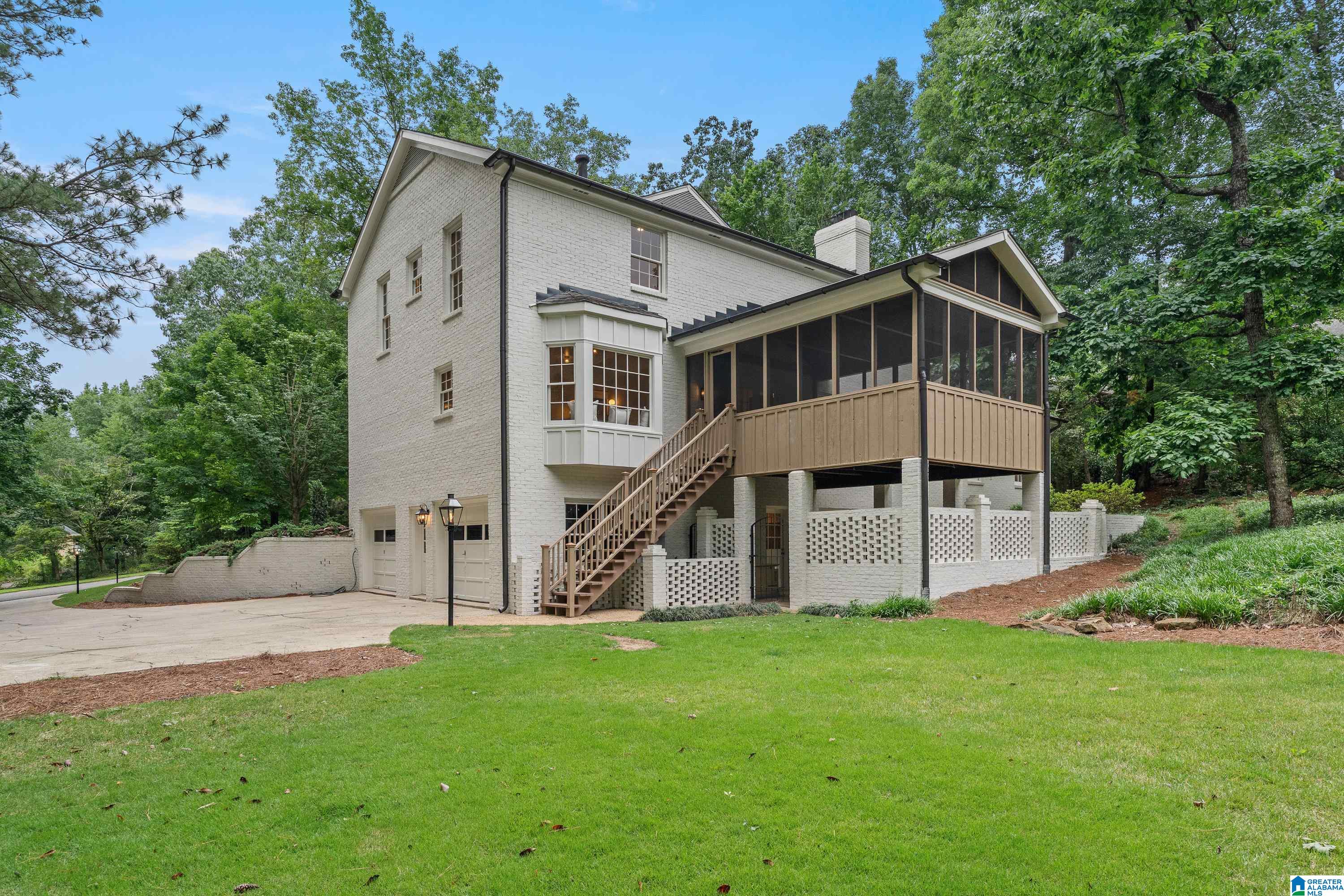 Homes for sale in Mountain Brk, AL | 3022 Weatherton Dr, Mountain Brk, AL 35223 | MLS# 21454521