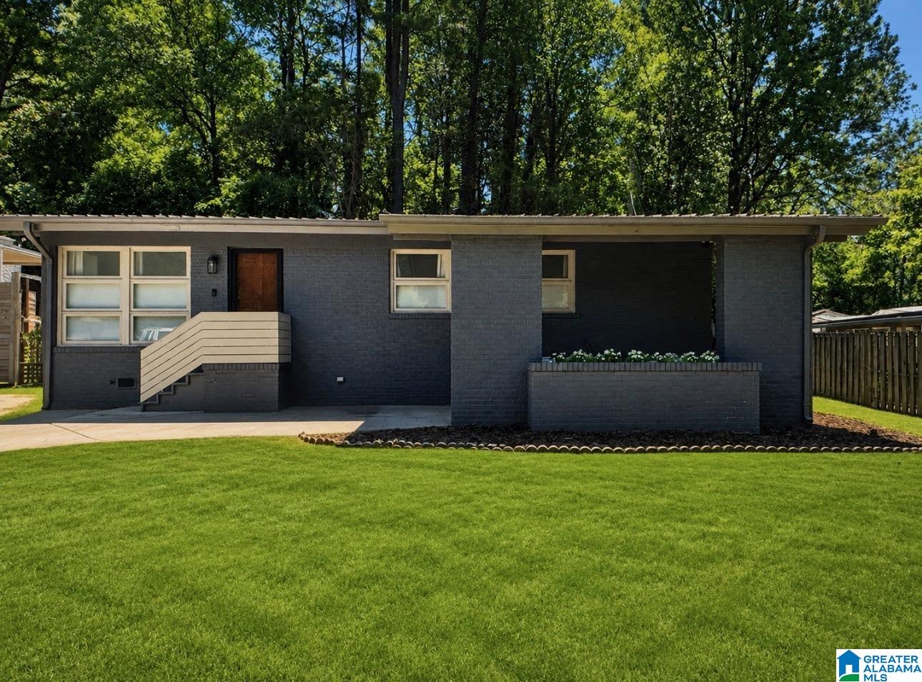 Homes for sale in Birmingham, AL | 1133 Montclair Road, Birmingham, AL 35213 | MLS# 21454526