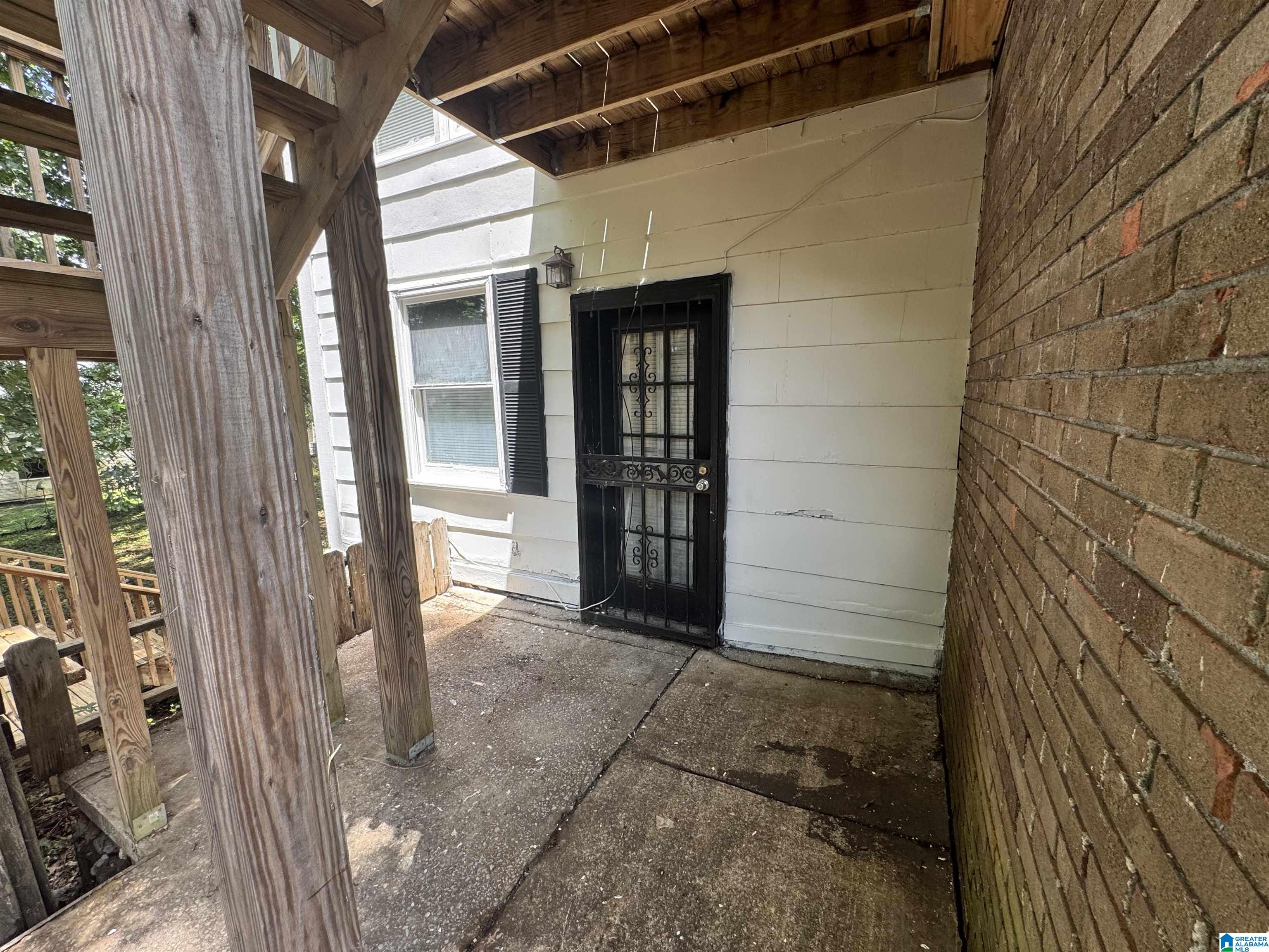 Photo 3 of Sale Pending at 2312 6th Place NW, Center Point, AL 35215 | MLS# 21454532 | Listing updated on 2026-09-04