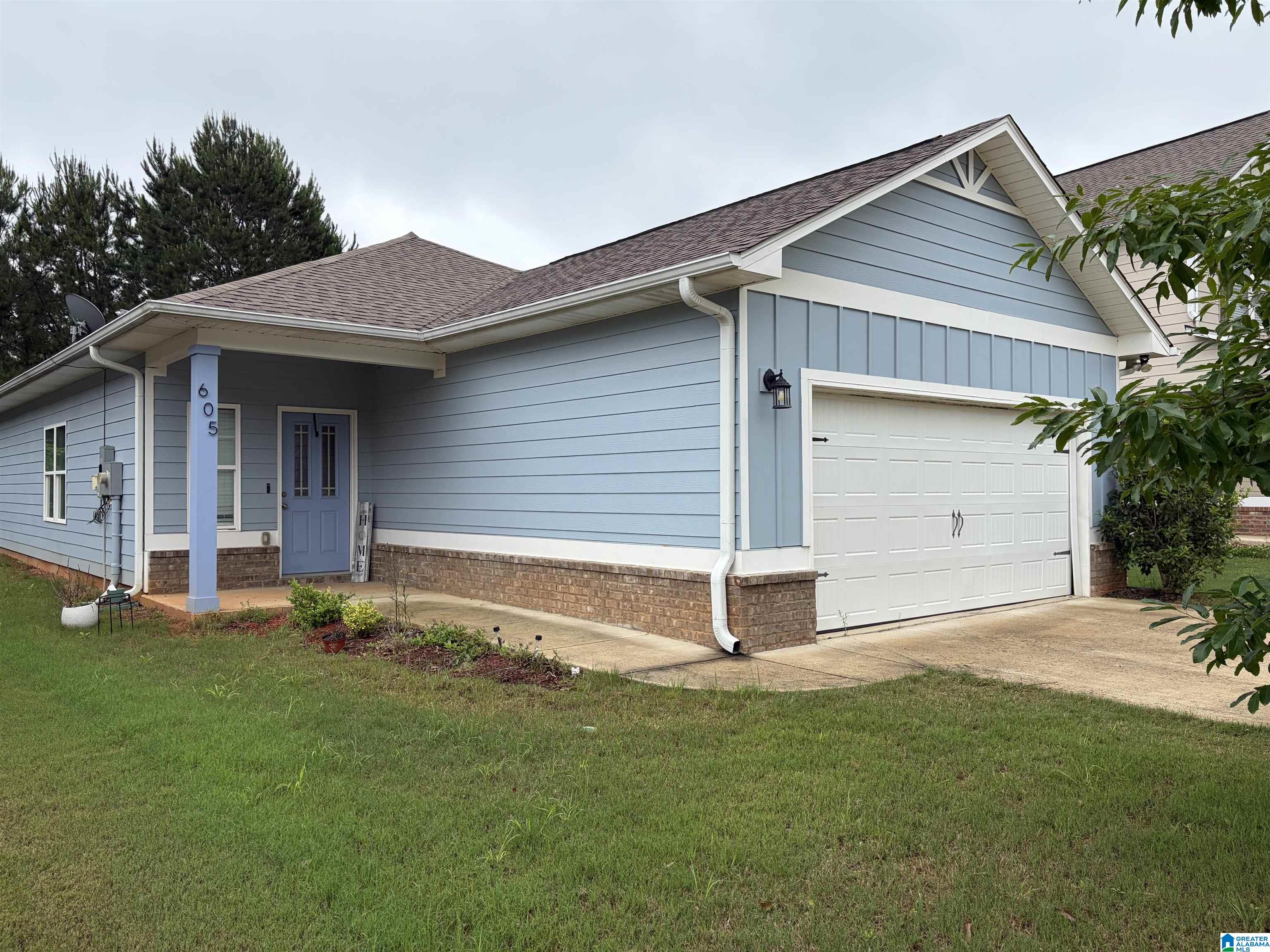 Homes for sale in Odenville, AL | 605 Briar Ridge Circle, Odenville, AL 35120 | MLS# 21454538