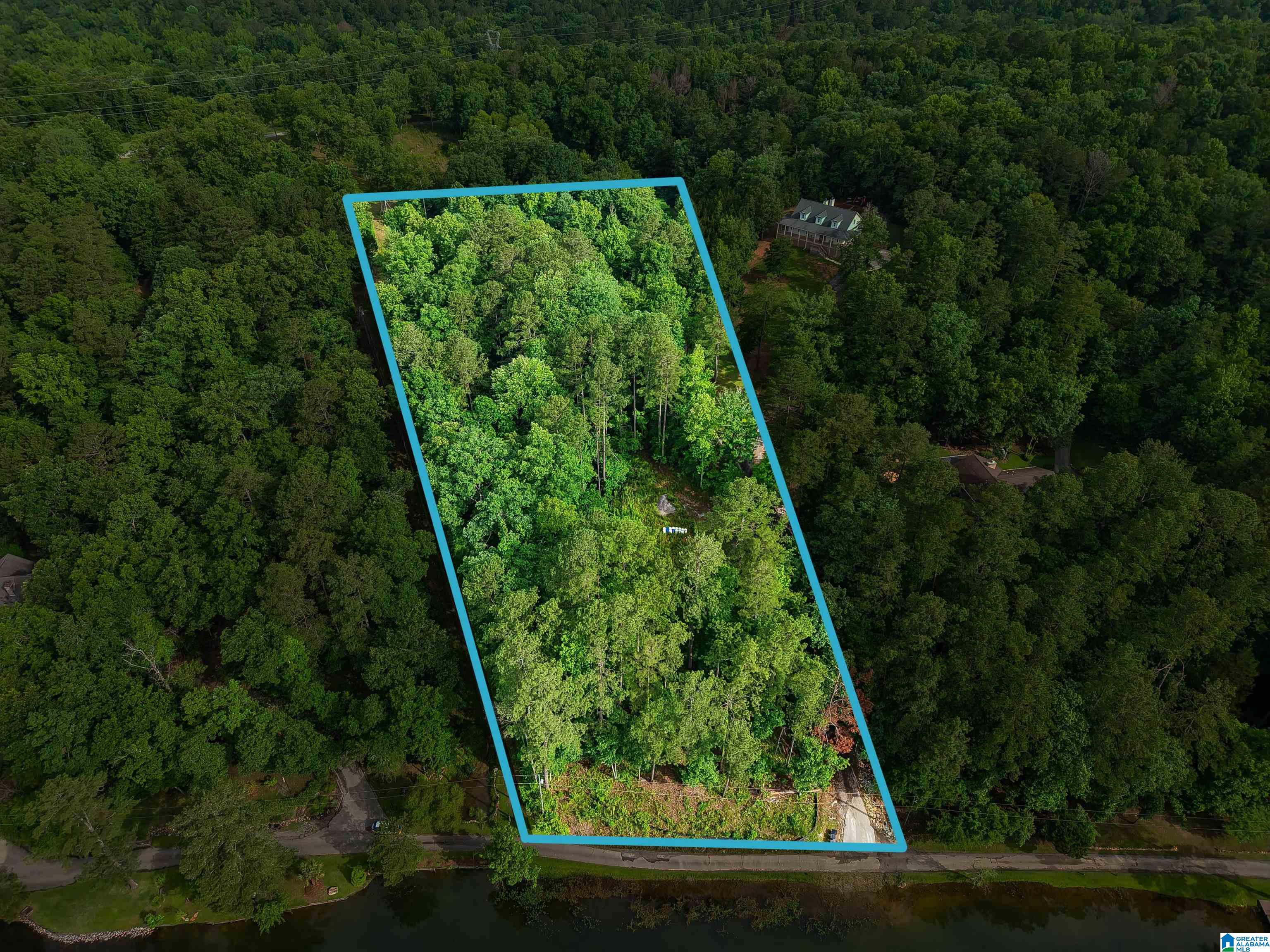Homes for sale in Trussville, AL | 526 Cahaba Springs Dr, Trussville, AL 35173 | MLS# 21454584