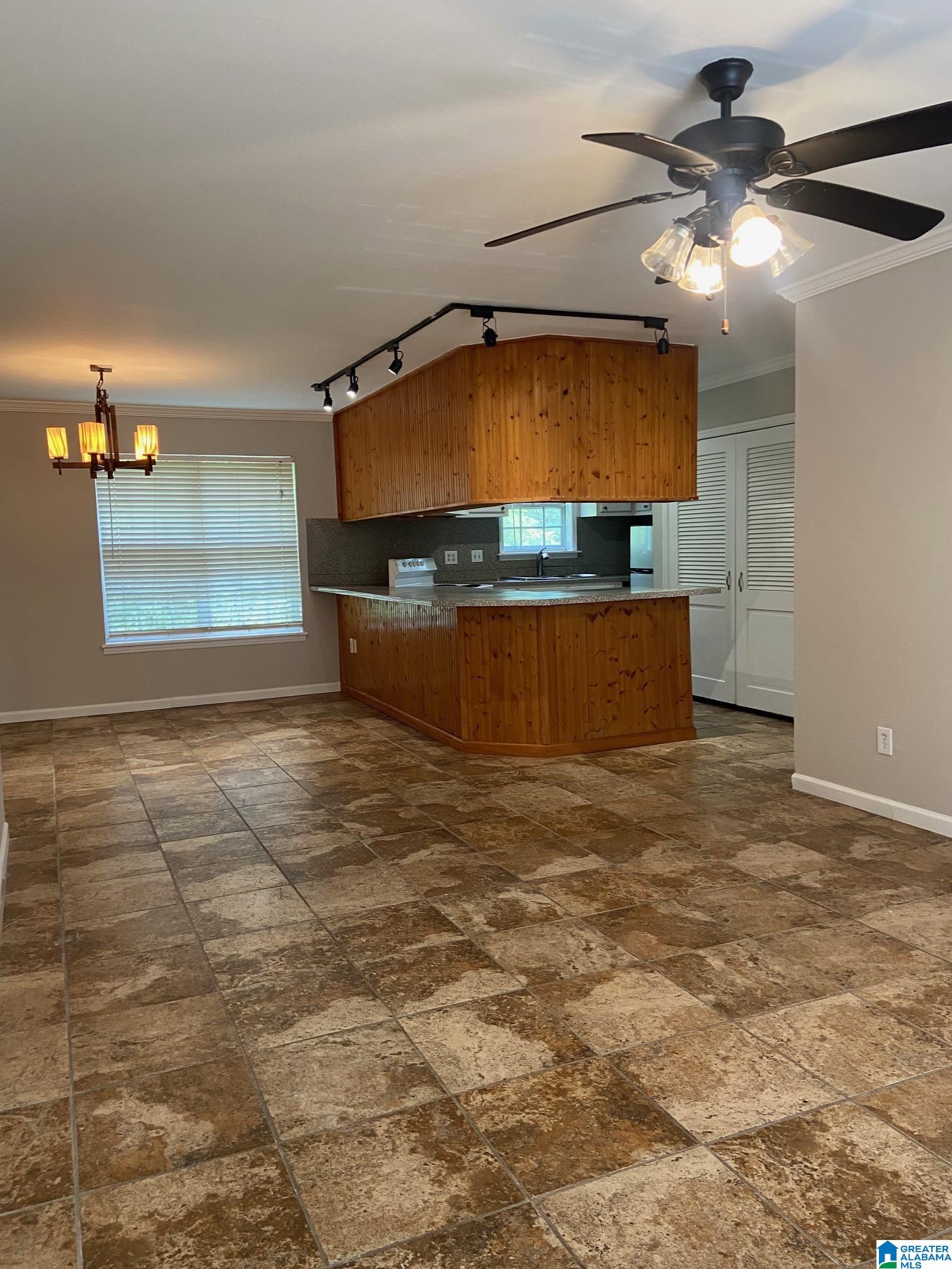 Homes for sale in Vestavia Hills, AL | 2060 Montreat Dr #D, Vestavia Hills, AL 35216 | MLS# 21454598