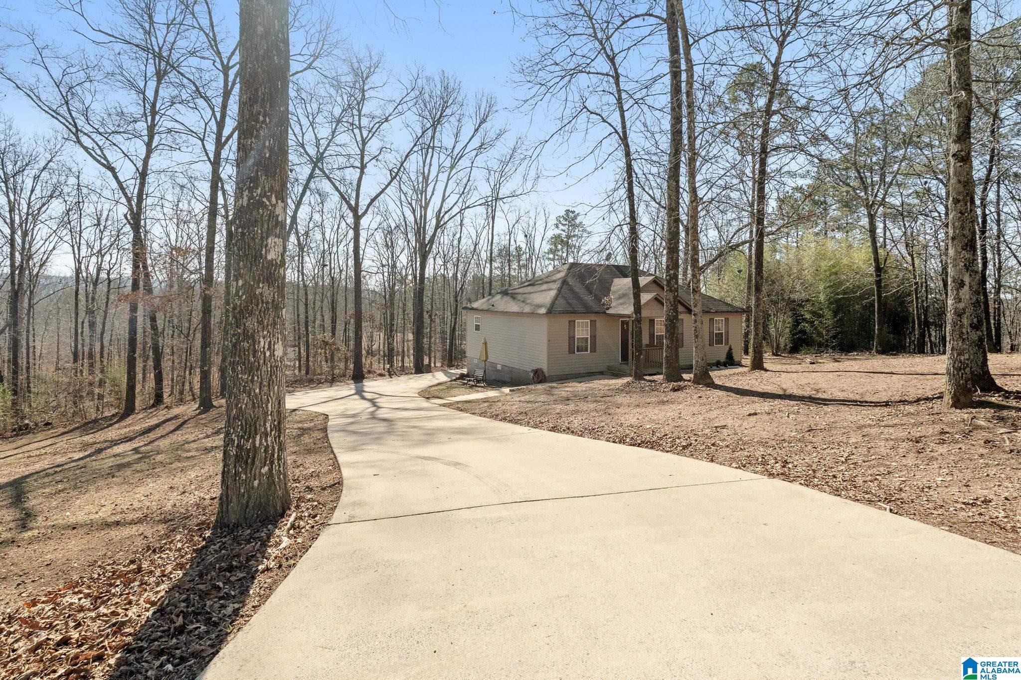 Homes for sale in Ashville, AL | 275 Pats Dr, Ashville, AL 35953 | MLS# 21454655