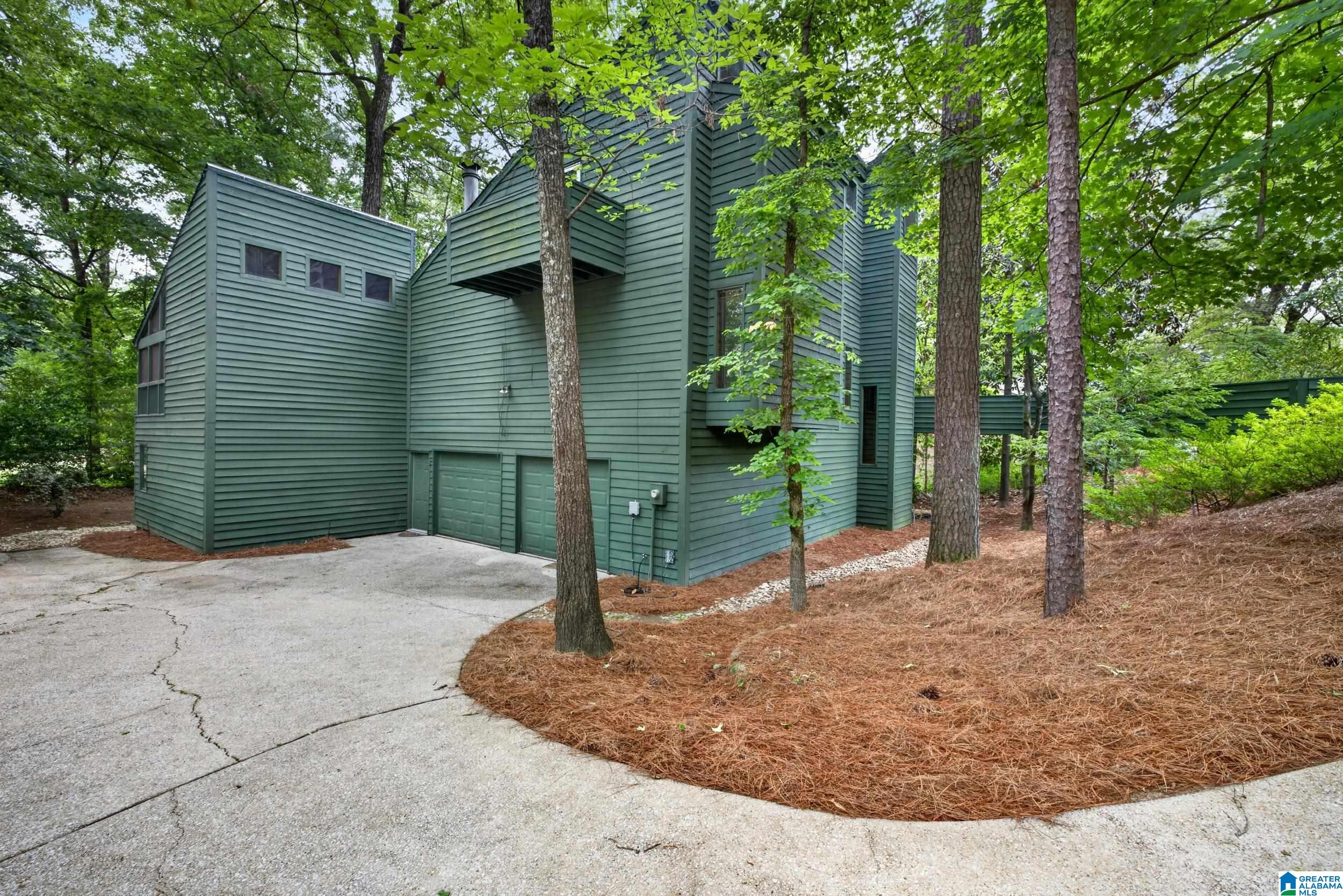 1st image of 2905 Kirkcaldy Lane, Birmingham, AL 35242 | MLS# 21454684
