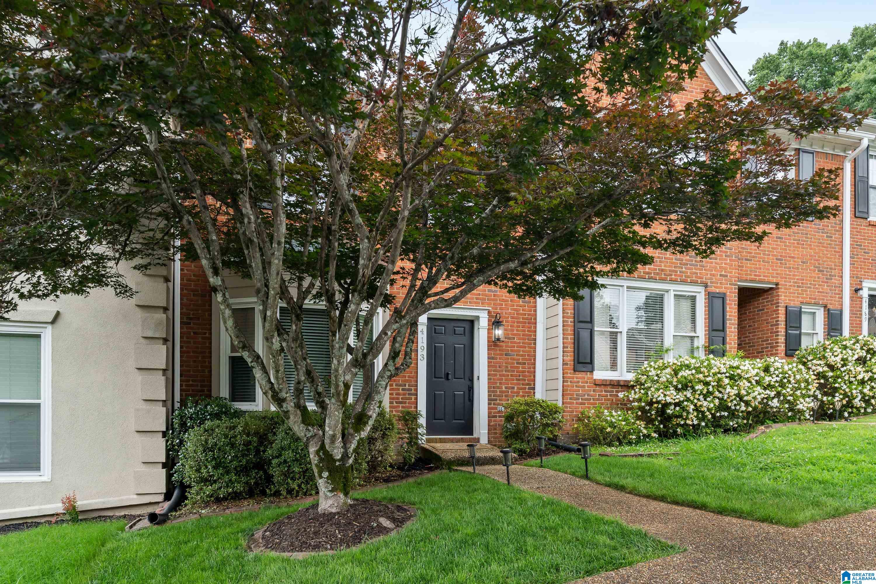 Homes for sale in Vestavia Hills, AL | 4193 River Oaks Dr, Vestavia Hills, AL 35216 | MLS# 21454713