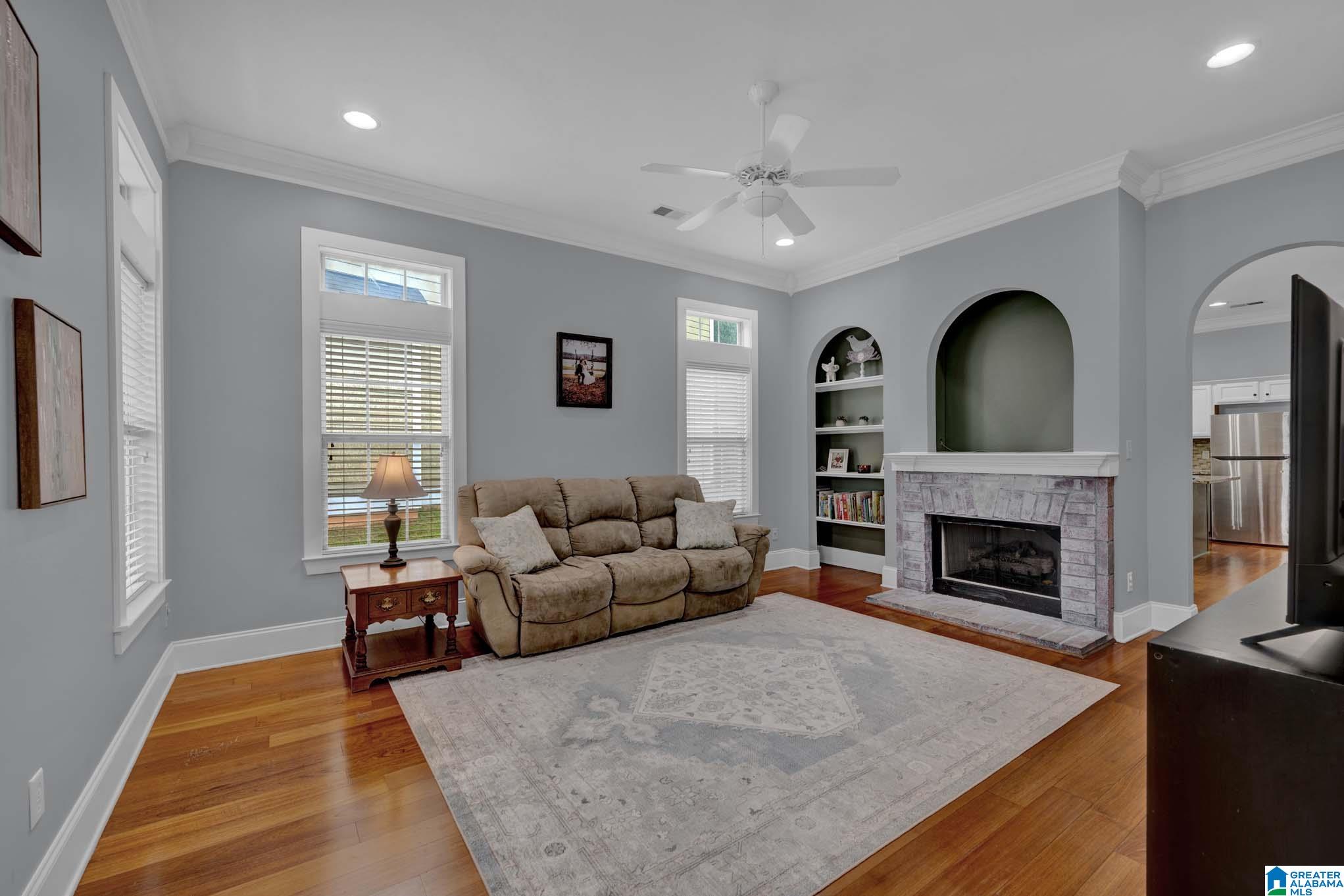 Homes for sale in Bessemer, AL | 6363 N Clubview Circle, Bessemer, AL 35022 | MLS# 21454714