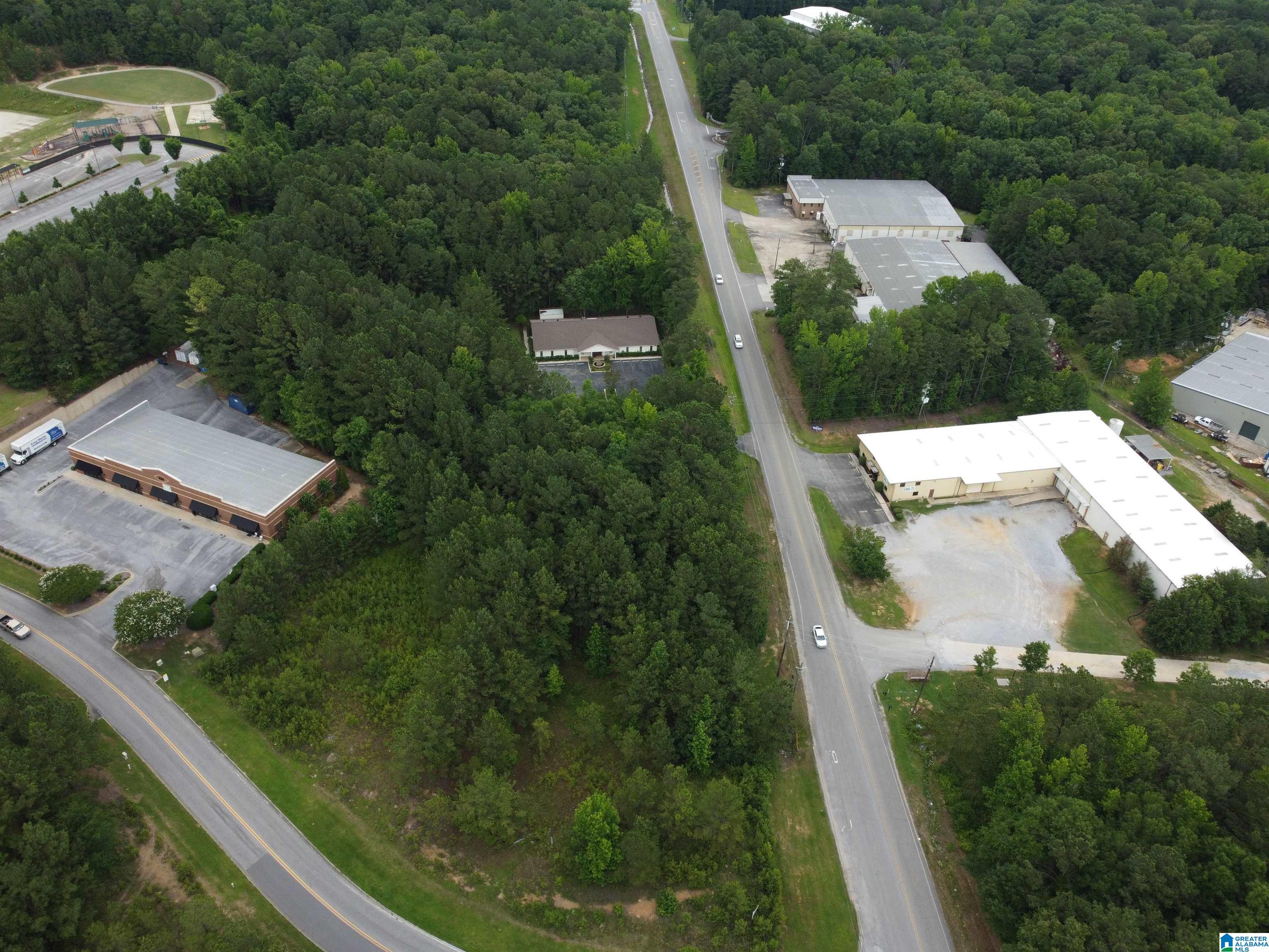 3rd image of 341 Applegate Parkway, Pelham, AL 35124 | MLS# 21454716