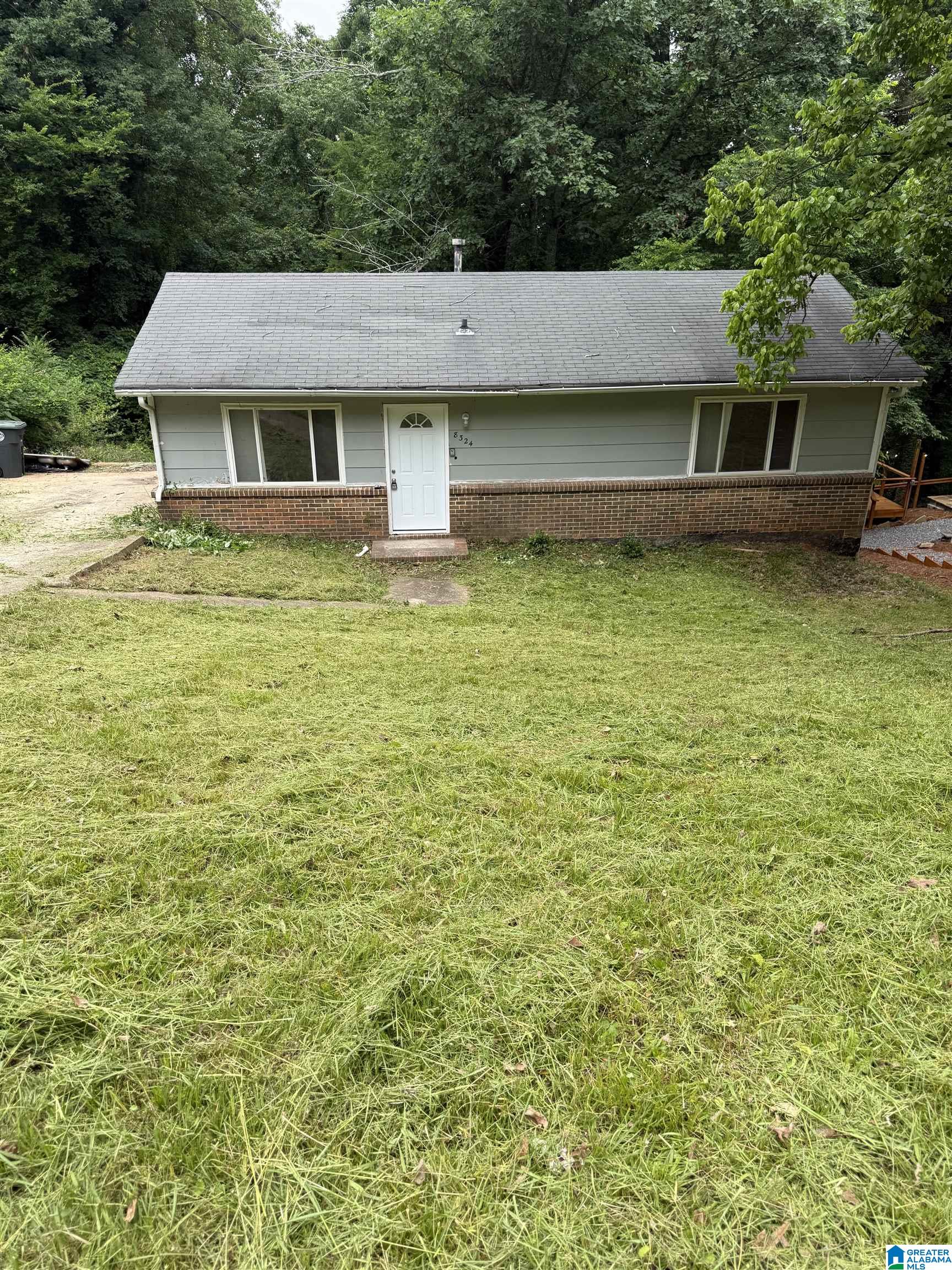 Homes for sale in Birmingham, AL | 8324 12th Avenue S, Birmingham, AL 35206 | MLS# 21454732