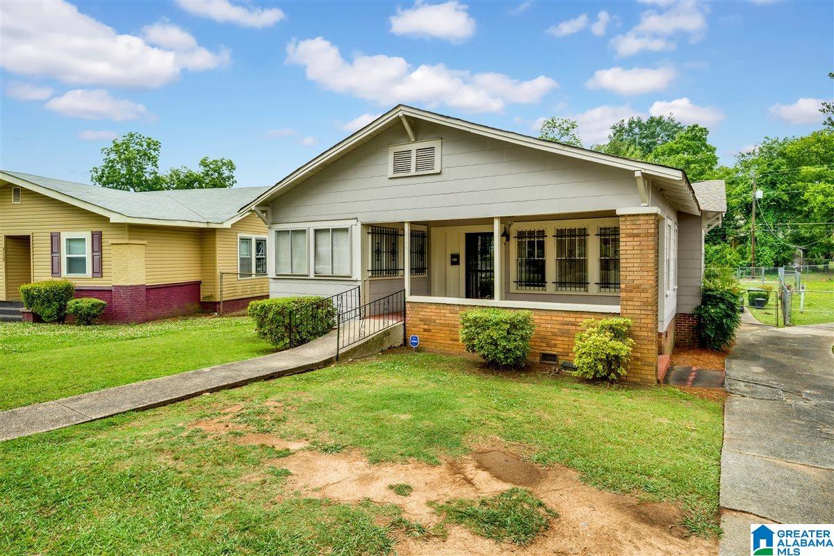 Homes for sale in Birmingham, AL | 4146 Terrace R, Birmingham, AL 35208 | MLS# 21454737