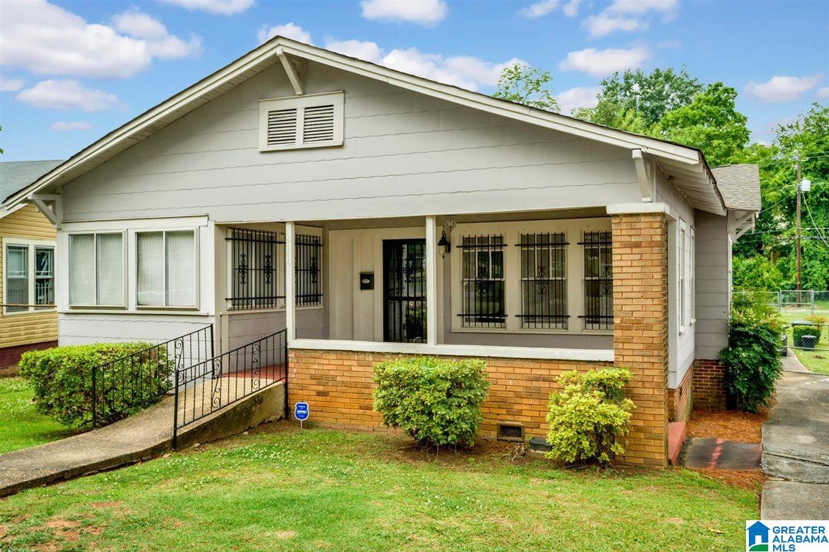 Homes for sale in Birmingham, AL | 4146 Terrace R, Birmingham, AL 35208 | MLS# 21454737