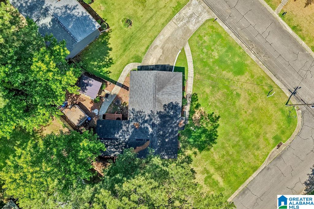 2nd image of 5243 Paramont Dr, Irondale, AL 35210 | MLS# 21454821