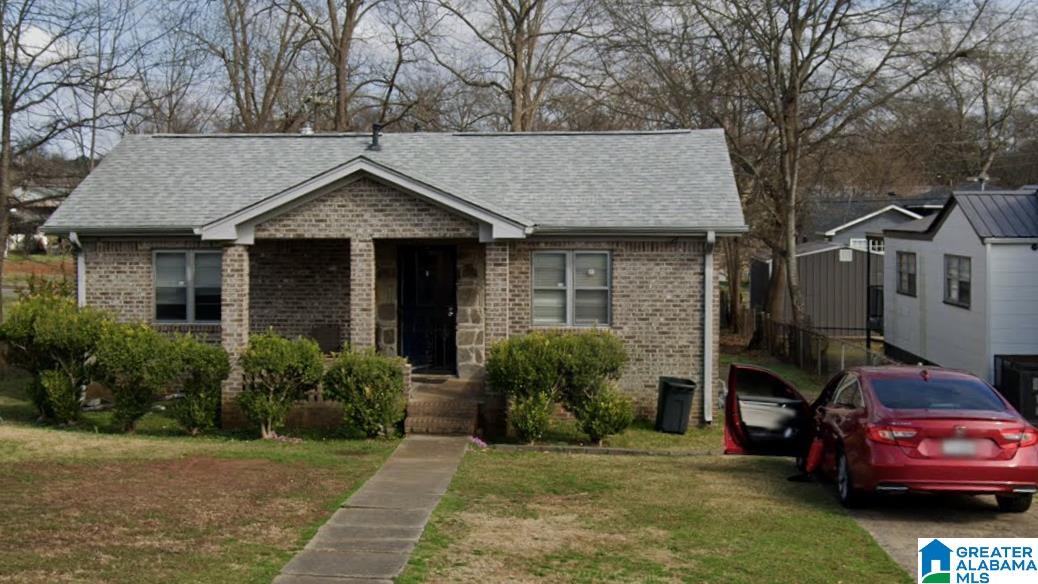 Homes for sale in Birmingham, AL | 937 21st Street Sw, Birmingham, AL 35211 | MLS# 21454890