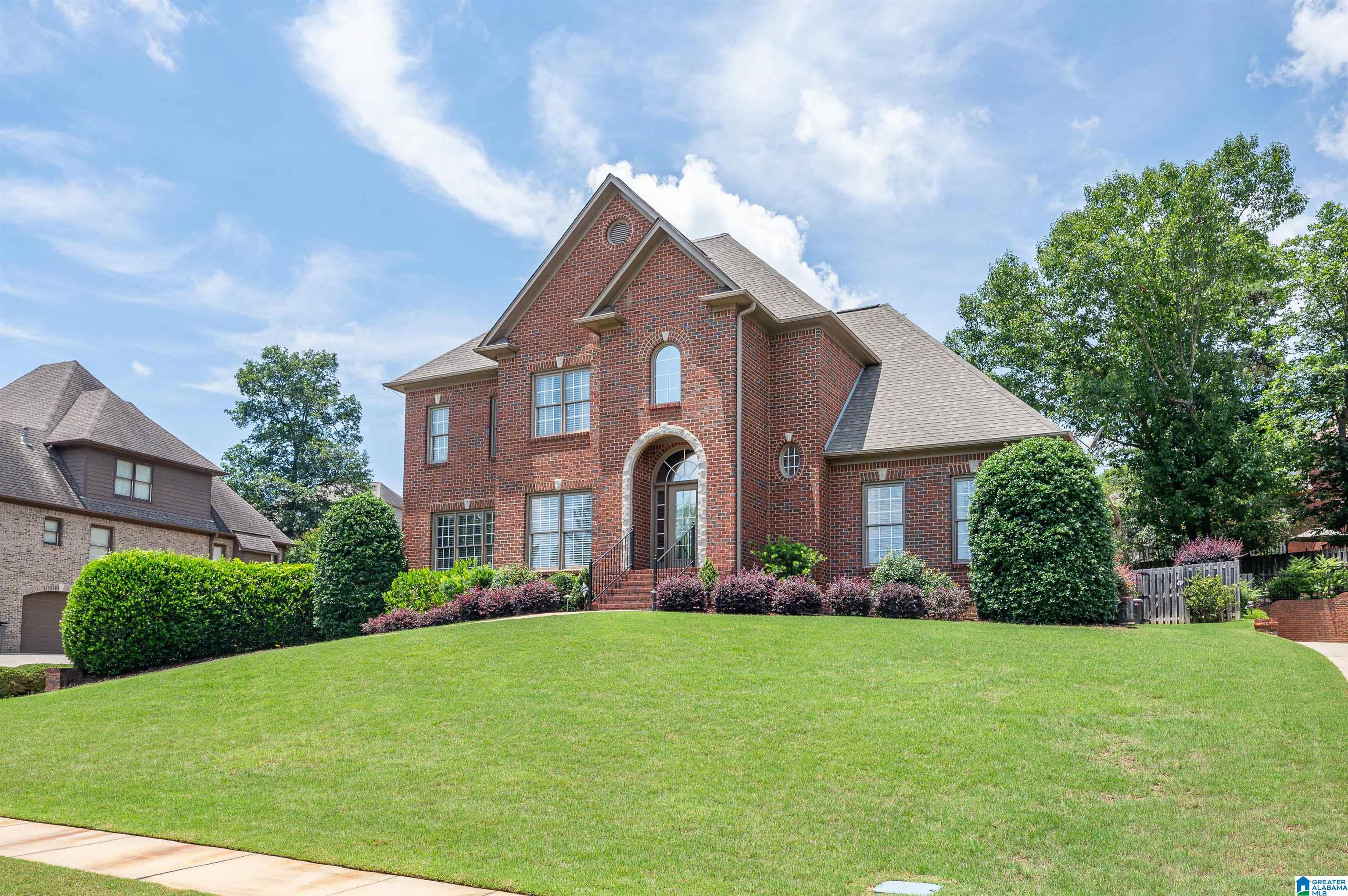 2nd image of 5162 Lake Crest Circle, Hoover, AL 35226 | MLS# 21454904