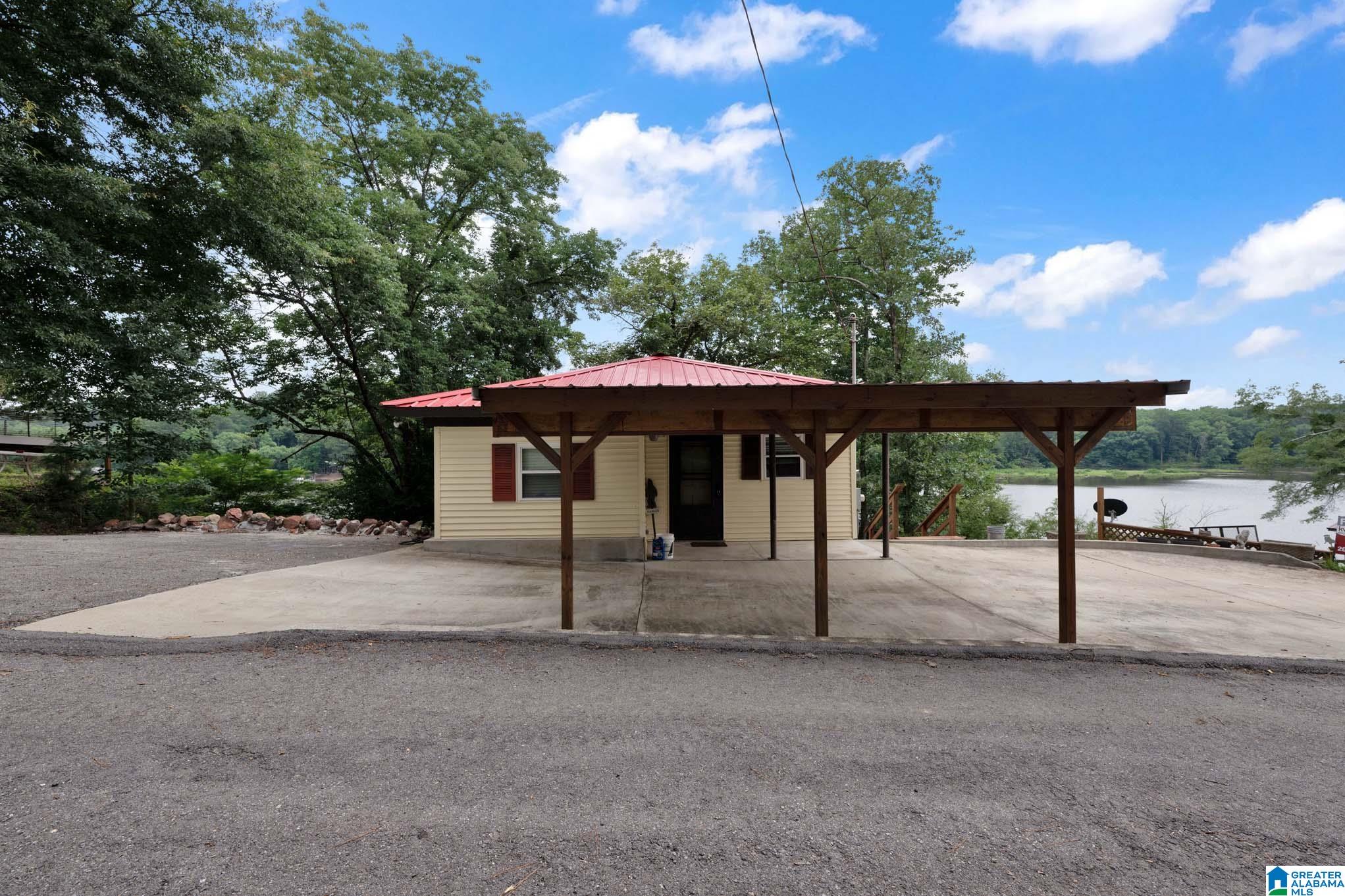 3rd image of 142 Riverside Dr, Bessemer, AL 35023 | MLS# 21454934