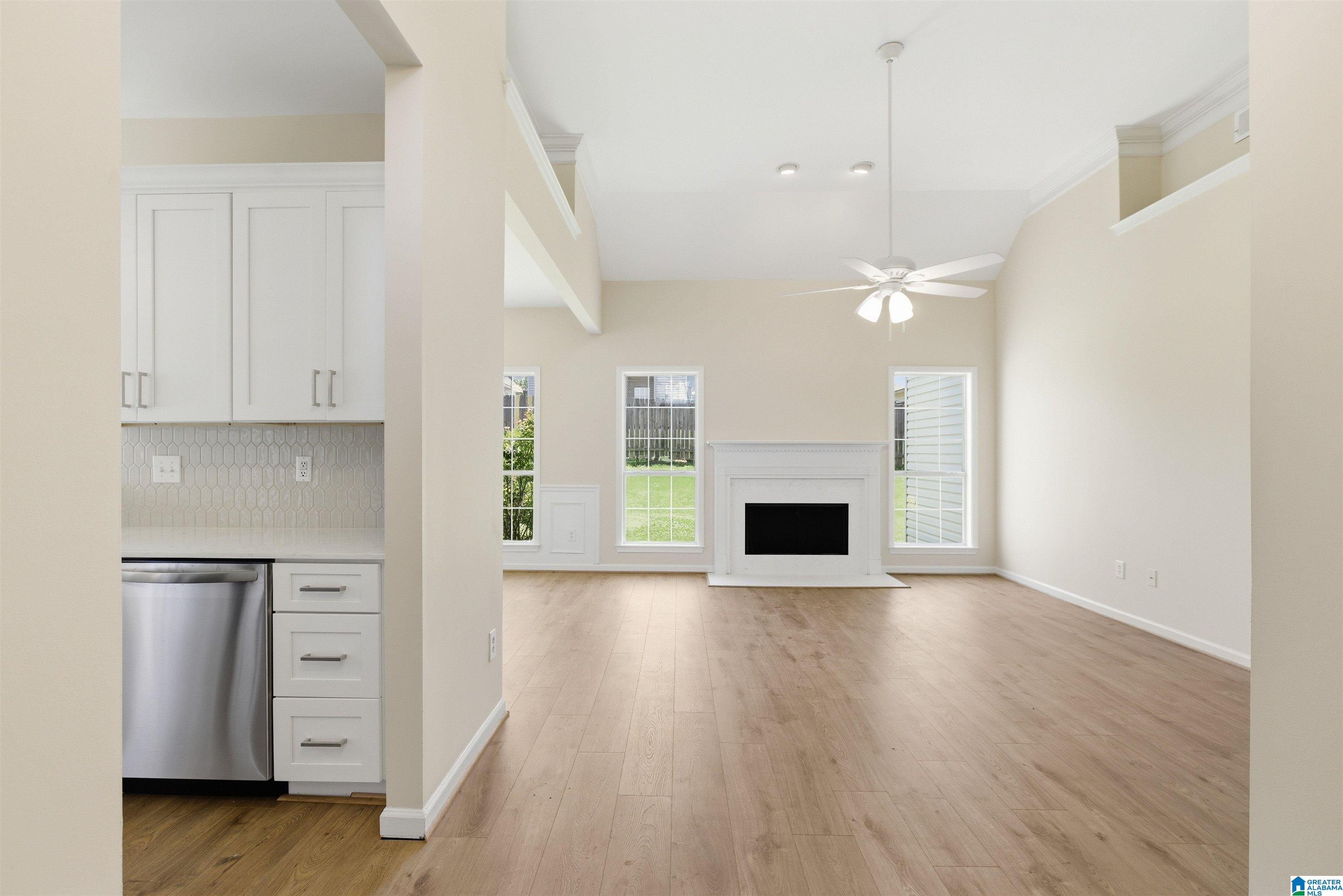 4th image of 225 Stonecreek Way, Helena, AL 35080 | MLS# 21454955