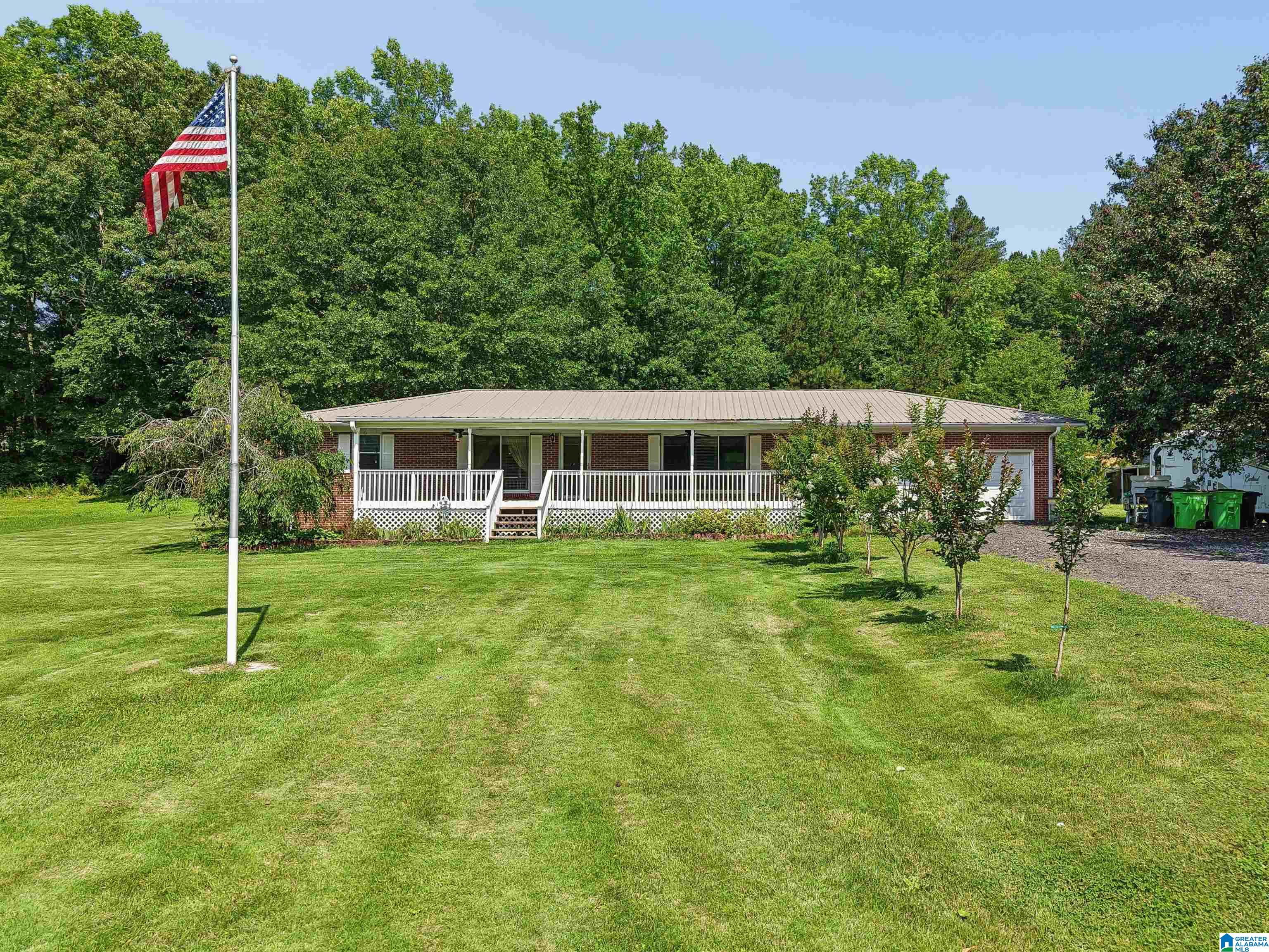 Homes for sale in Odenville, AL | 15535 Us Hwy 411, Odenville, AL 35120 | MLS# 21454980