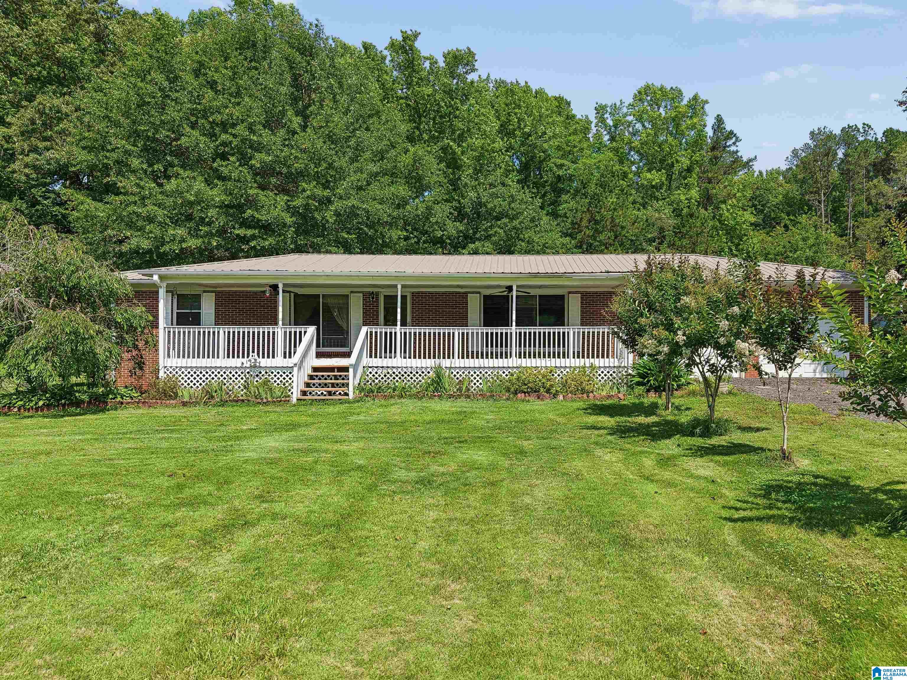 Homes for sale in Odenville, AL | 15535 Us Hwy 411, Odenville, AL 35120 | MLS# 21454980