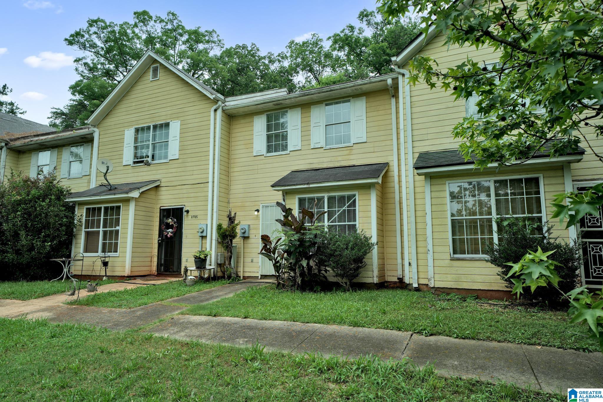 Photo 3 of Townhouse for sale at 2727 20th Street Sw, Birmingham, AL 35211 | MLS# 21455017 | Listing updated on 2026-08-19