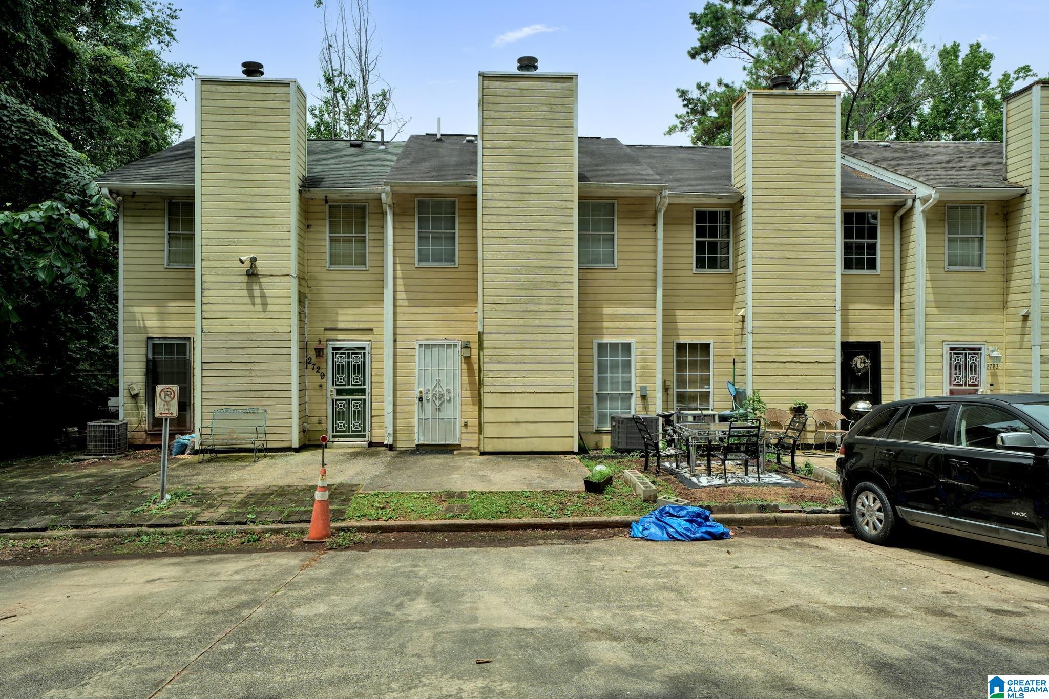Photo 3 of Townhouse for sale at 2727 20th Street SW, Birmingham, AL 35211 | MLS# 21455017 | Listing updated on 2026-08-19