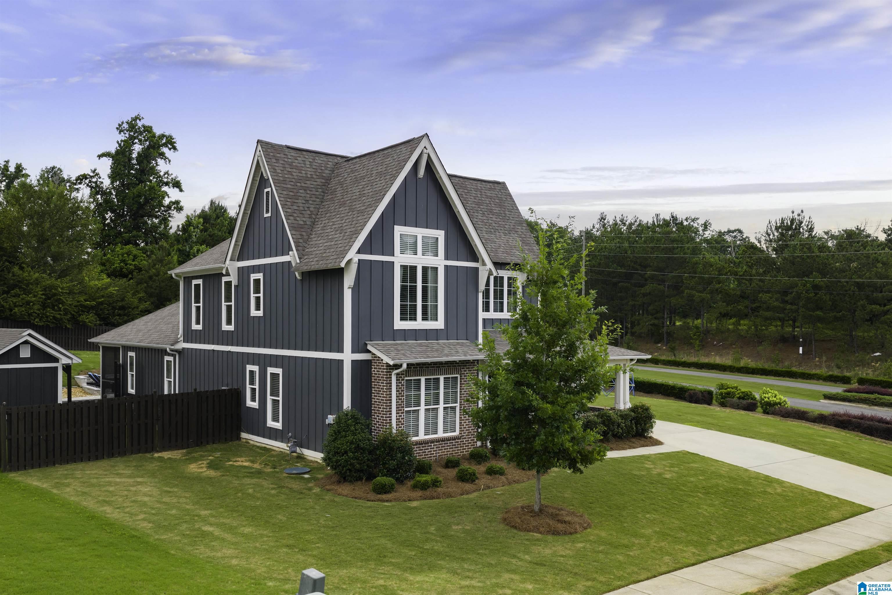 Homes for sale in Trussville, AL | 7981 Eli Circle, Trussville, AL 35173 | MLS# 21455051