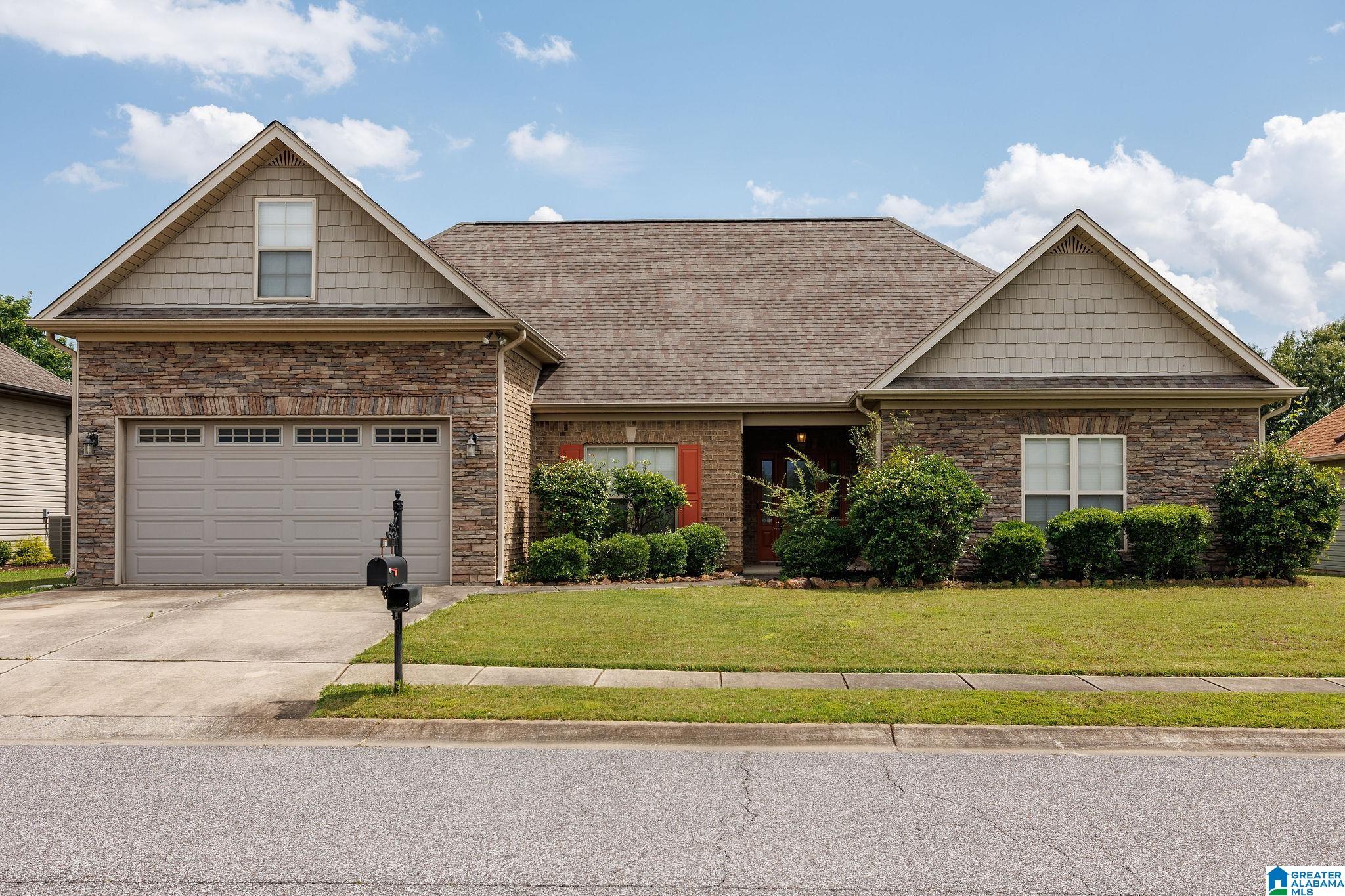 121 WATERFORD COVE DRIVE