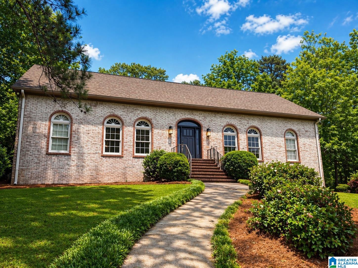 Homes for sale in Mountain Brk, AL | 3908 Spring Valley Road, Mountain Brk, AL 35223 | MLS# 21455174
