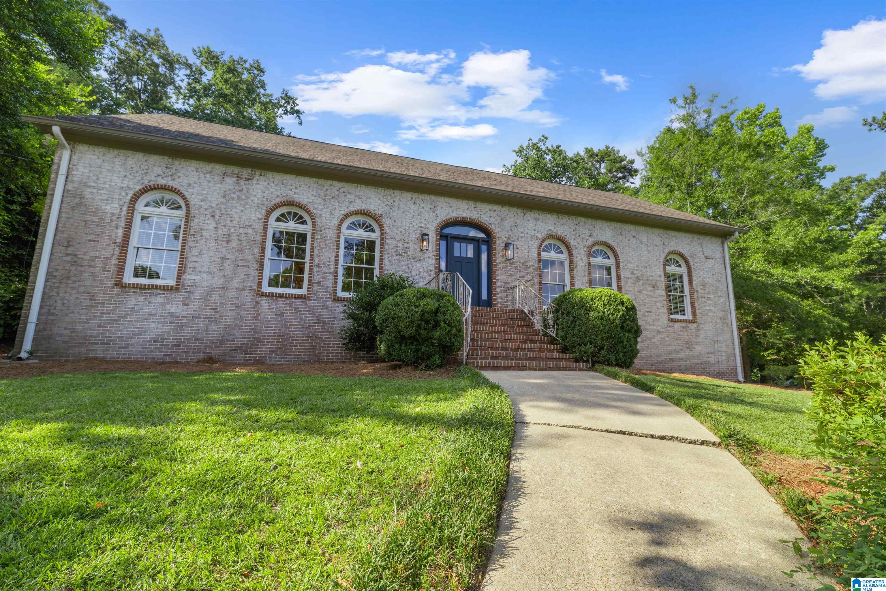 Homes for sale in Mountain Brk, AL | 3908 Spring Valley Road, Mountain Brk, AL 35223 | MLS# 21455174