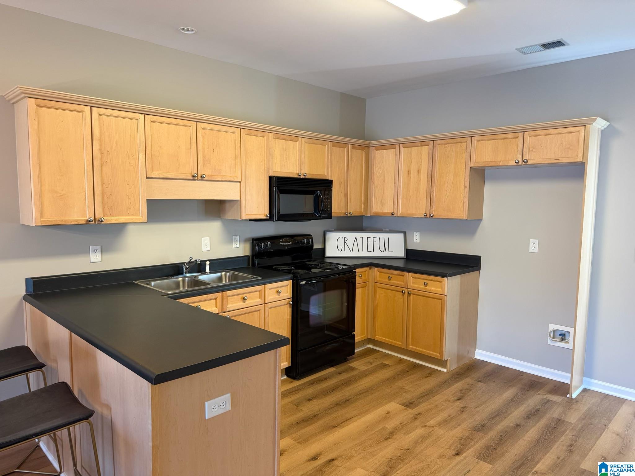 4th image of 122 Waterford Lake Dr, Calera, AL 35040 | MLS# 21455197