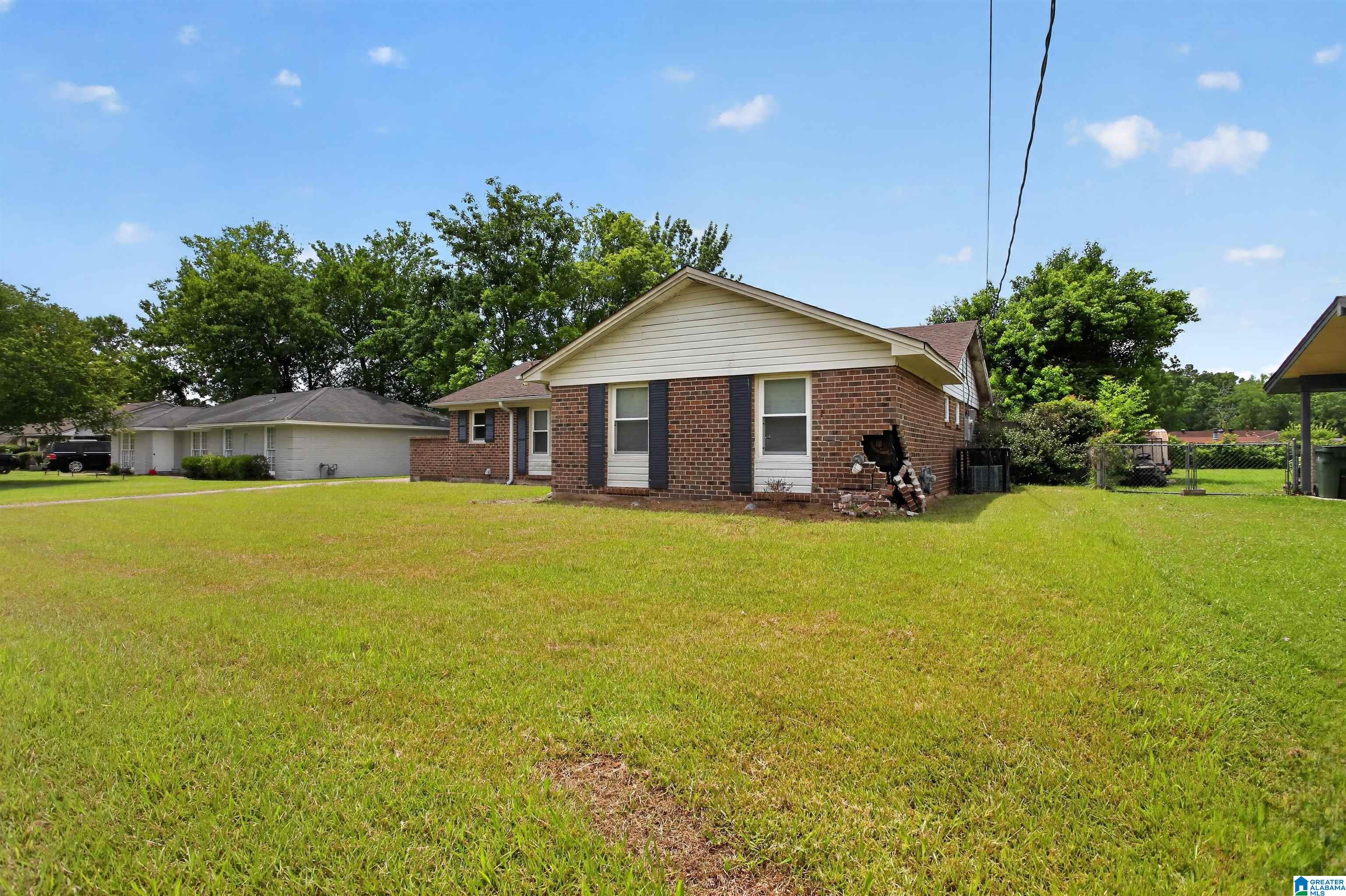 Photo 3 of Single family home for sale at 3704 Carriage Pl, Montgomery, AL 36116 | MLS# 21455254 | Listing updated on 2026-09-10