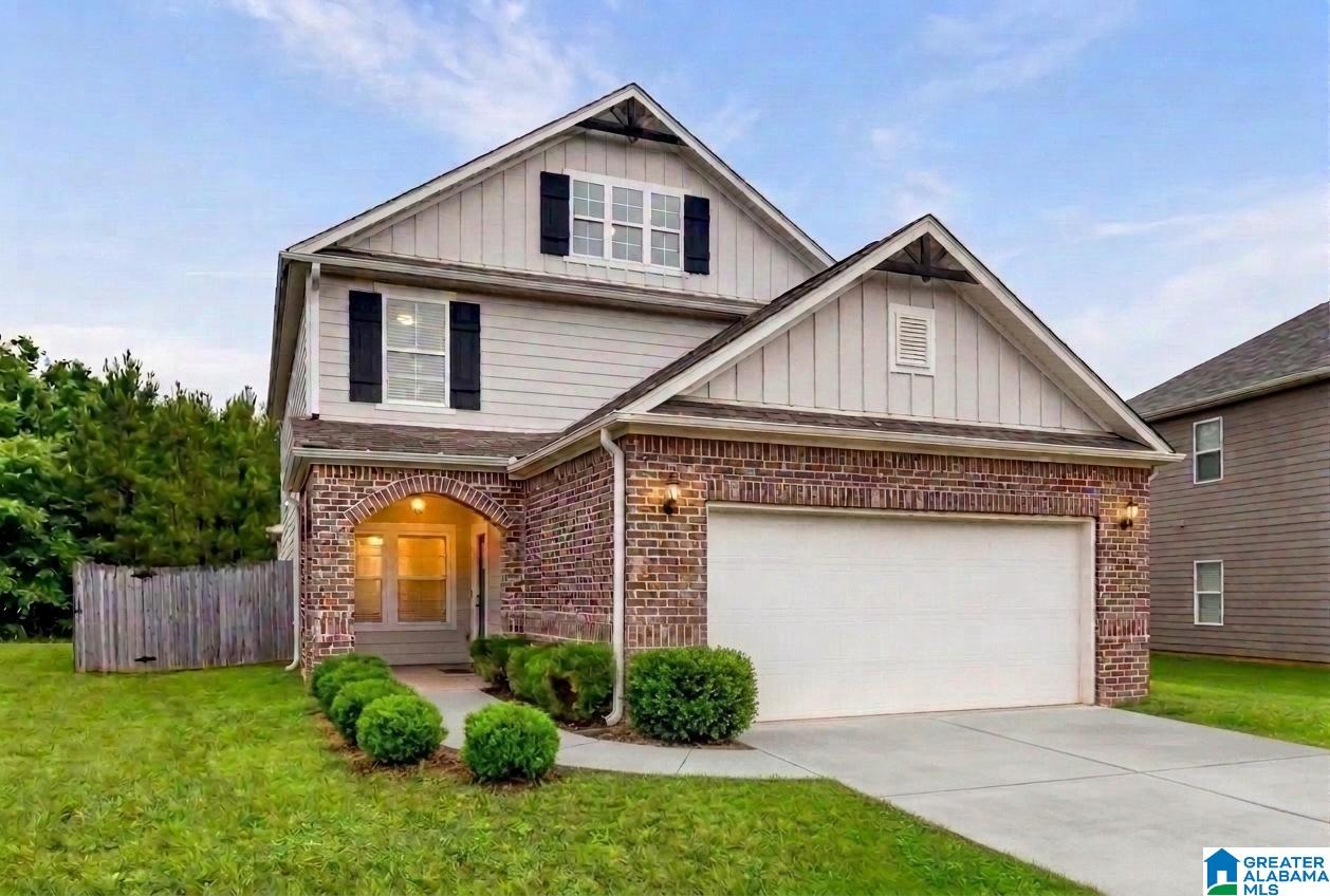 Photo 4 of Single family home for sale at 4817 Mountain Gap Dr, Bessemer, AL 35022 | MLS# 21455276 | Listing updated on 2026-09-14