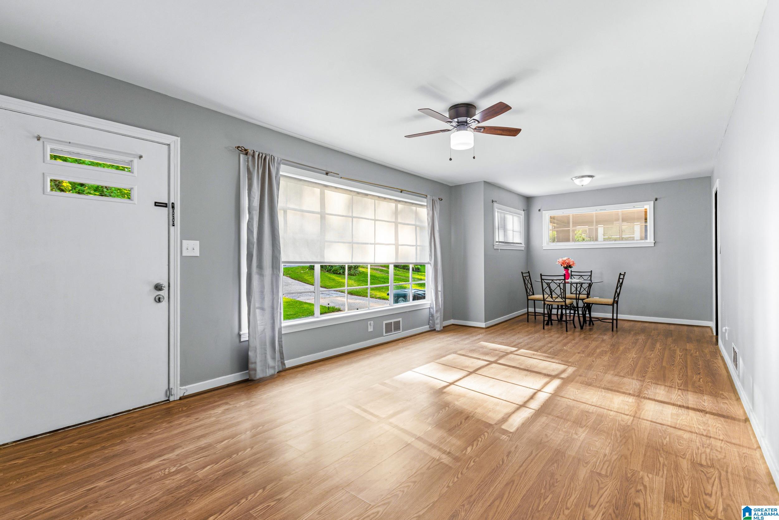 Photo 4 of Single family home for sale at 809 Elizabeth Dr, Birmingham, AL 35215 | MLS# 21455361 | Listing updated on 2026-06-08