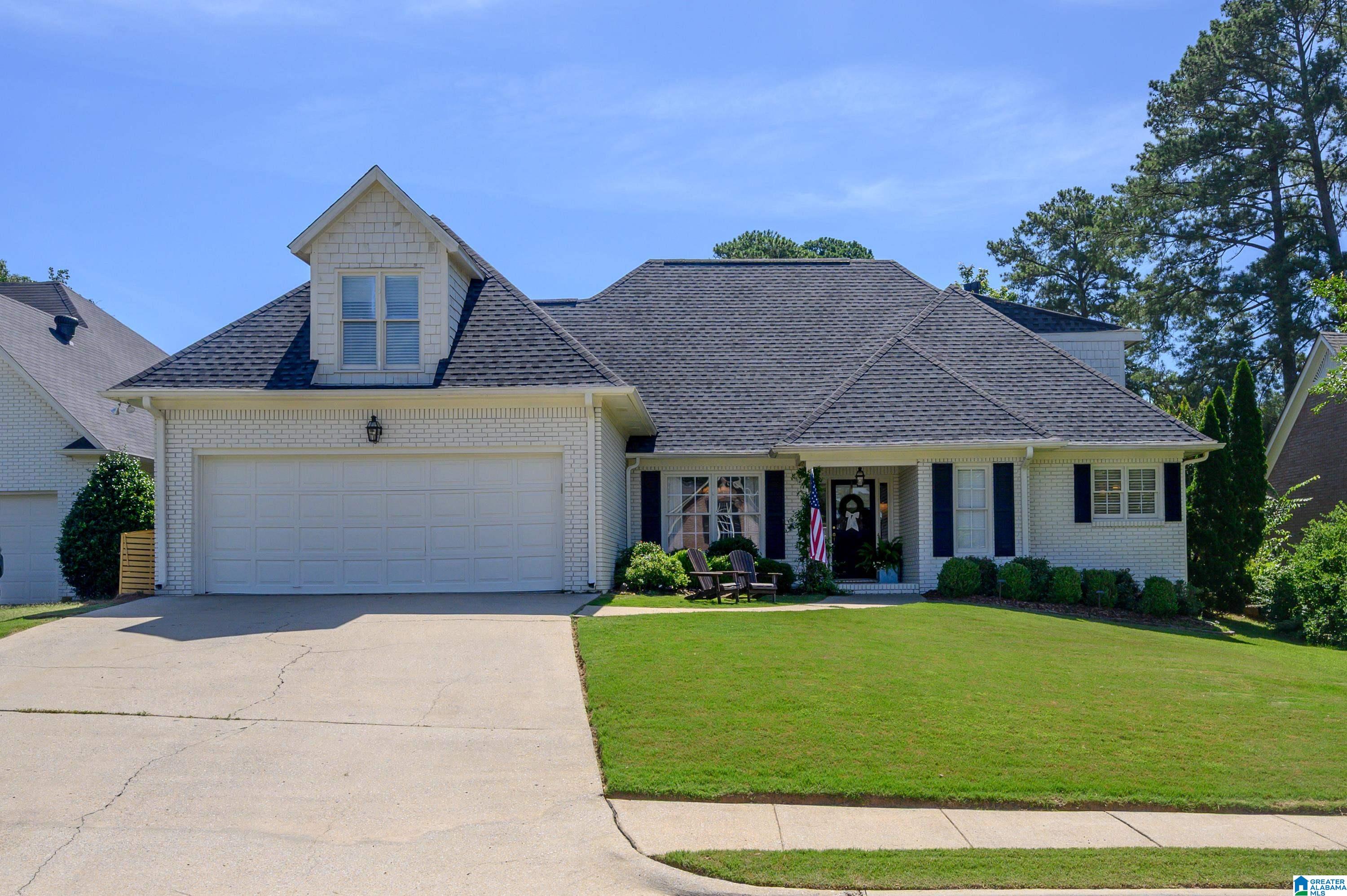Homes for sale in Homewood, AL | 1513 Parkside Court, Homewood, AL 35209 | MLS# 21455374