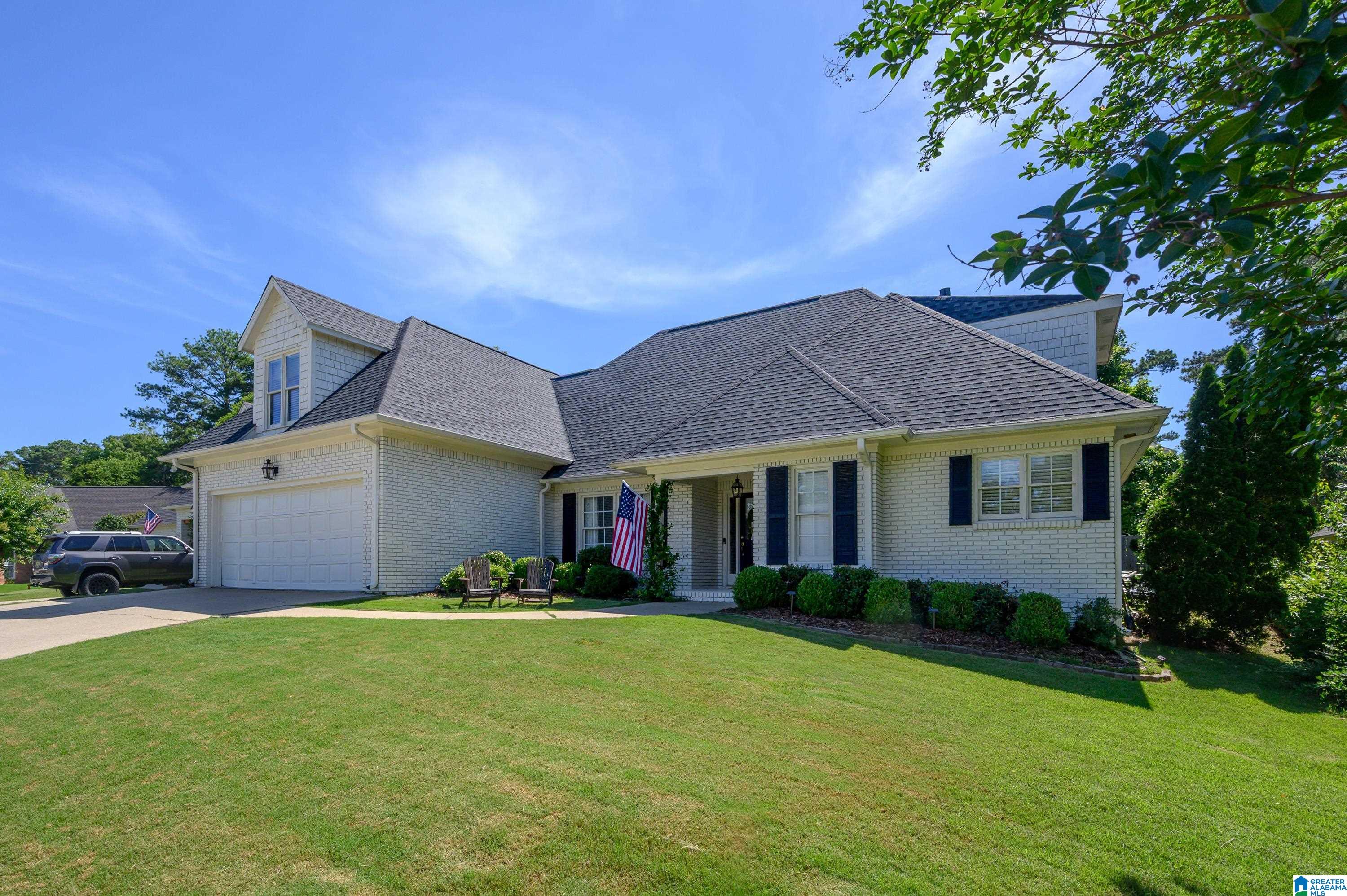 Homes for sale in Homewood, AL | 1513 Parkside Court, Homewood, AL 35209 | MLS# 21455374