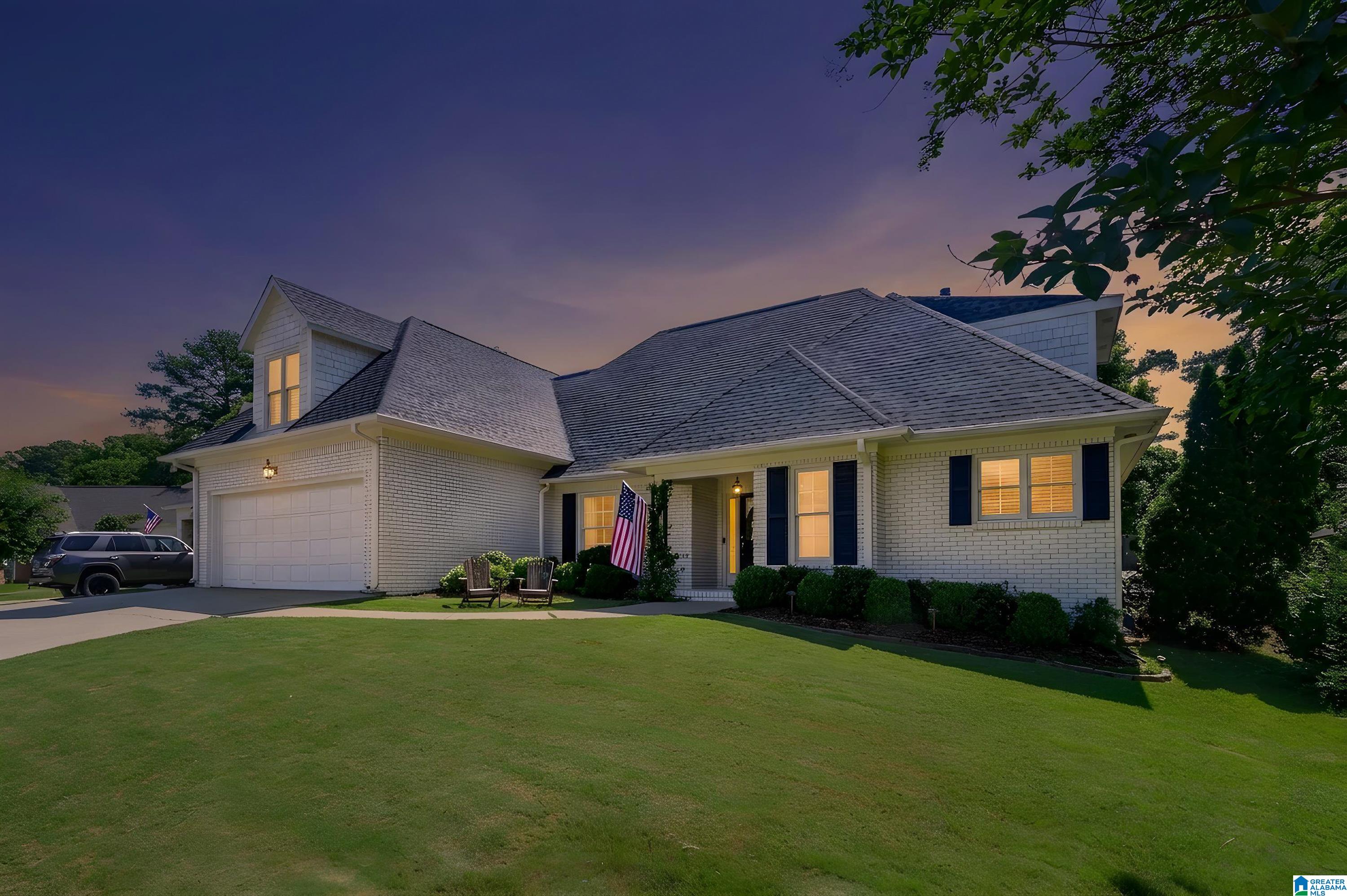 Homes for sale in Homewood, AL | 1513 Parkside Court, Homewood, AL 35209 | MLS# 21455374