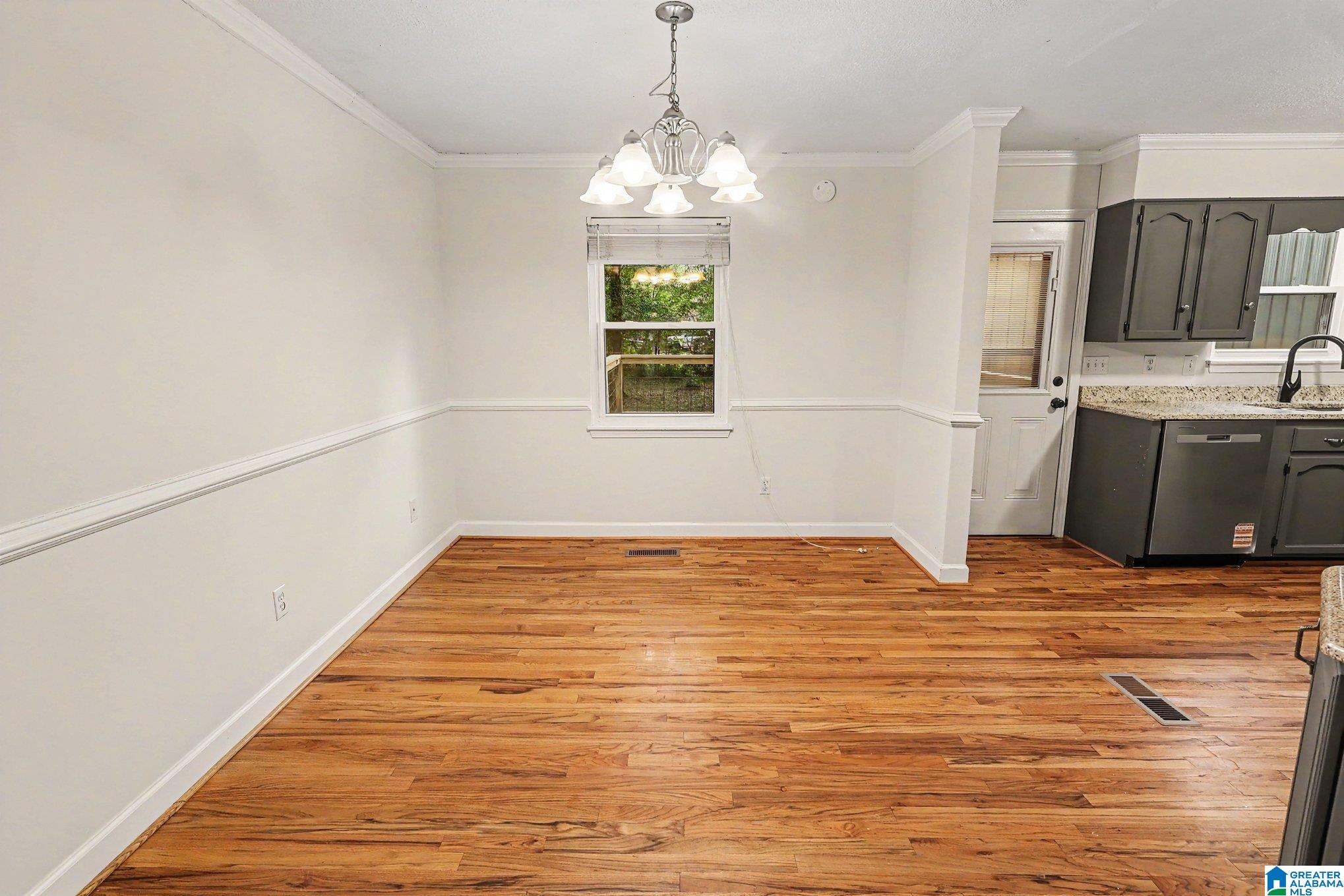 Photo 3 of Single family home for sale at 355 Comanche St, Montevallo, AL 35115 | MLS# 21455394 | Listing updated on 2026-09-16