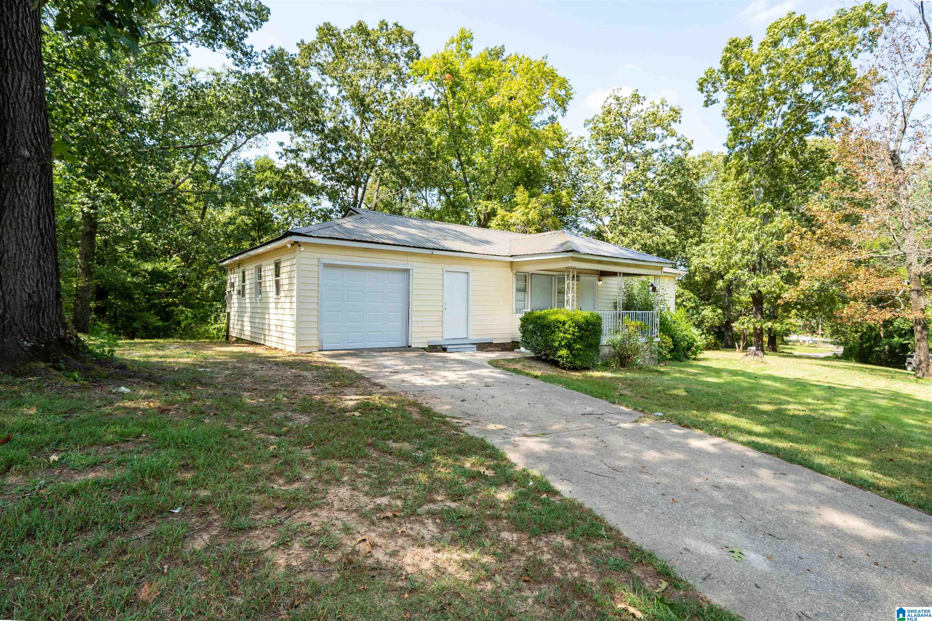 Photo 3 of Single family home for sale at 1632 Haven Dr N, Birmingham, AL 35214 | MLS# 21455471 | Listing updated on 2026-09-09