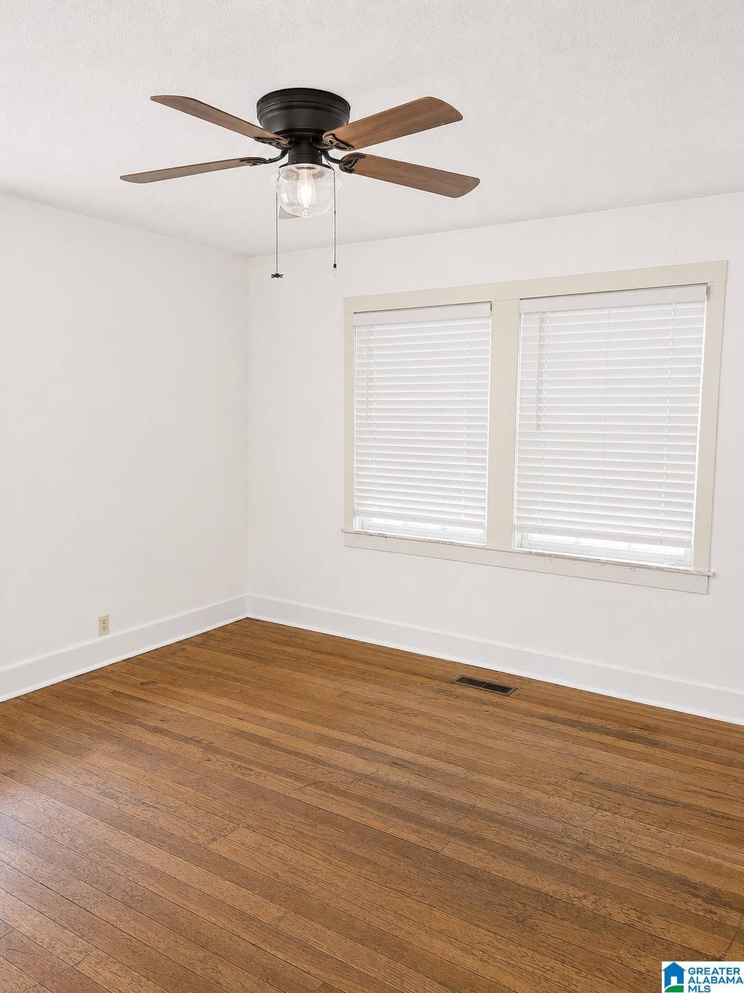 5th image of 1207 4Th Avenue N, Clanton, AL 35045 | MLS# 21455502