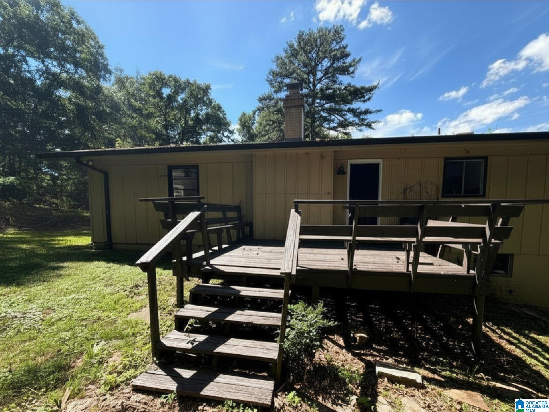 Photo 3 of Single family home for sale at 2705 4th Place Nw, Center Point, AL 35215 | MLS# 21455531 | Listing updated on 2026-09-04