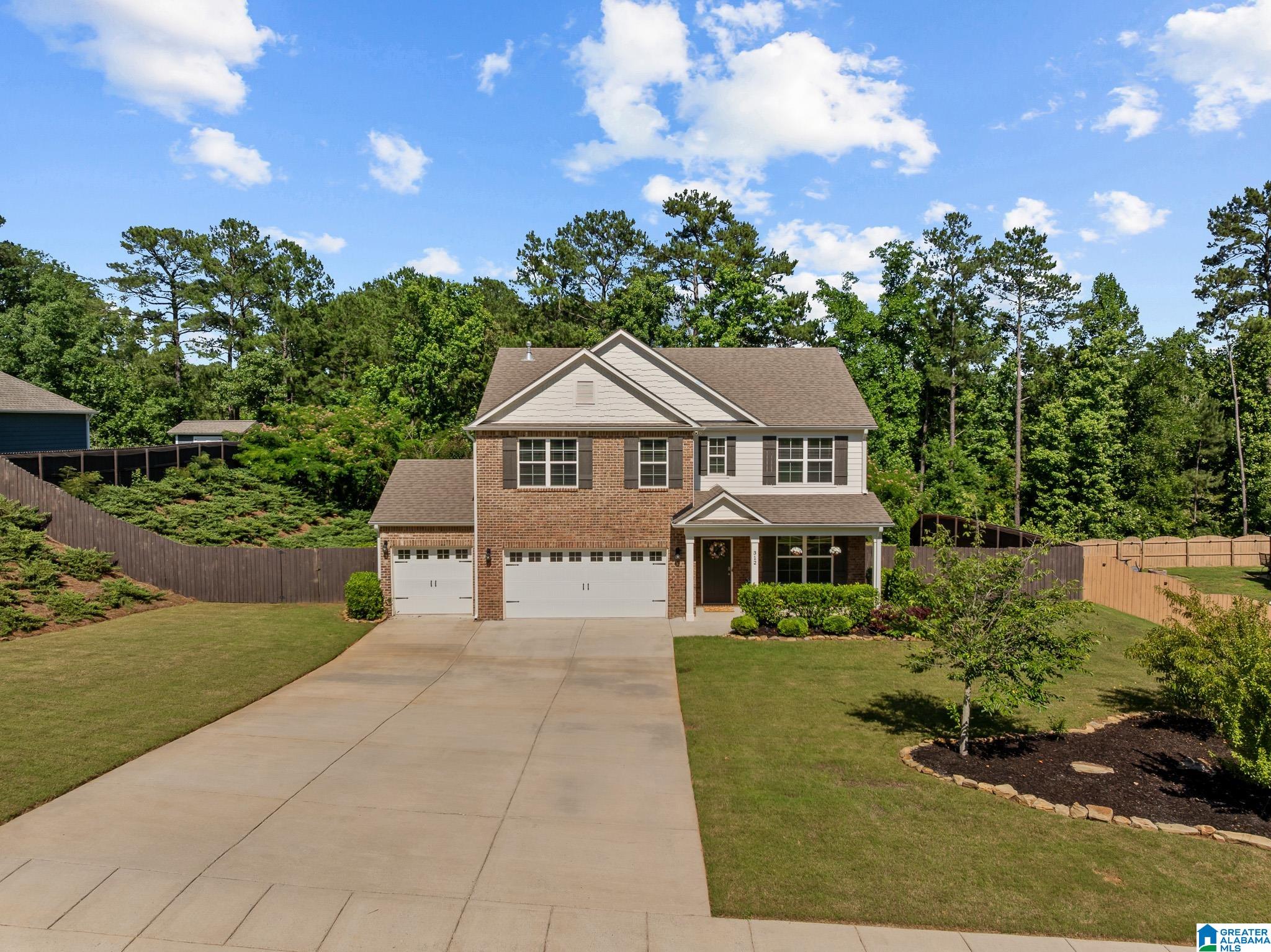 Homes for sale in Helena, AL | 312 Rock Terrace Dr, Helena, AL 35080 | MLS# 21455587