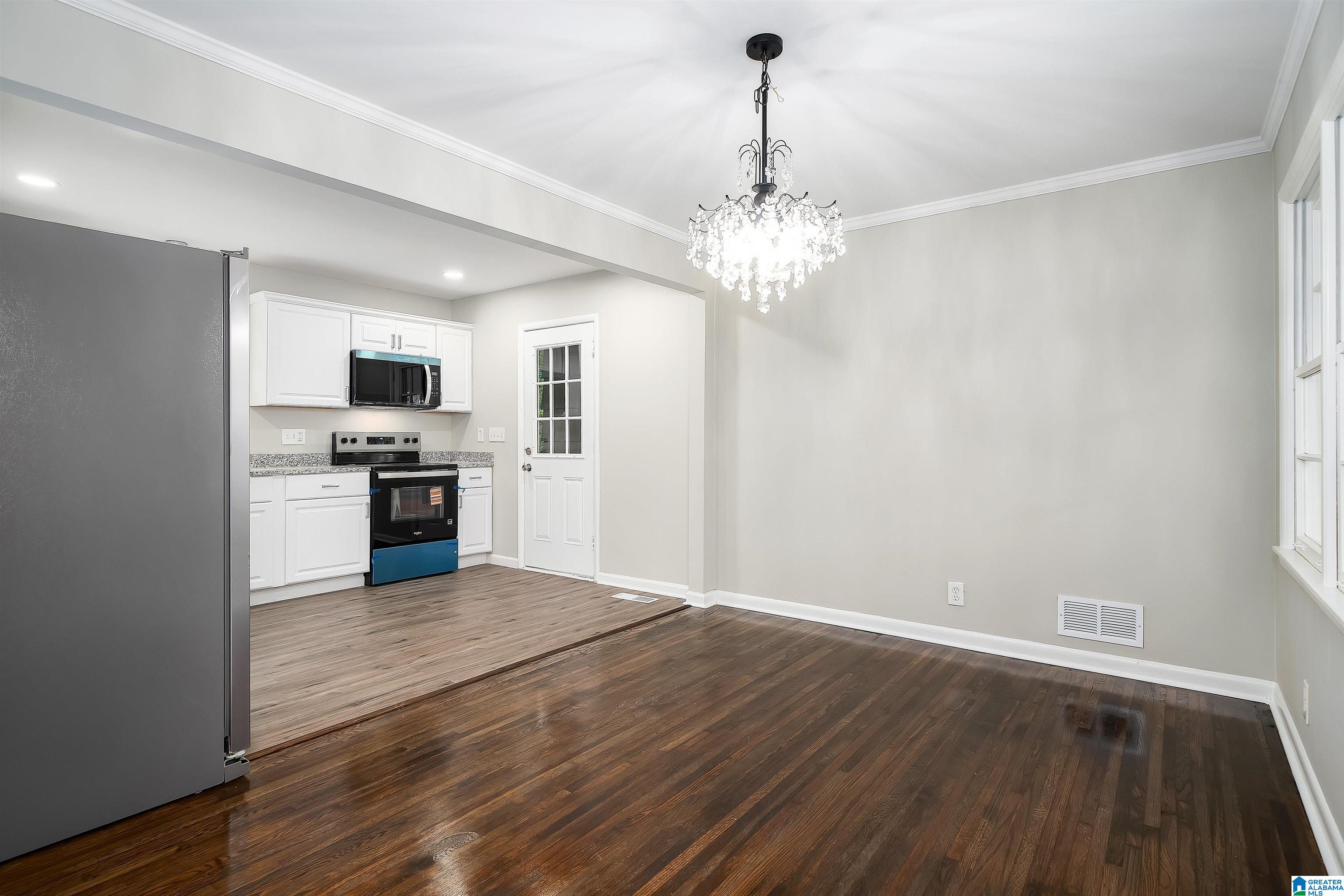 Photo 1 of Single family home for sale at 1404 Five Mile Rd, Birmingham, AL 35215 | MLS# 21455591 | Listing updated on 2026-08-30