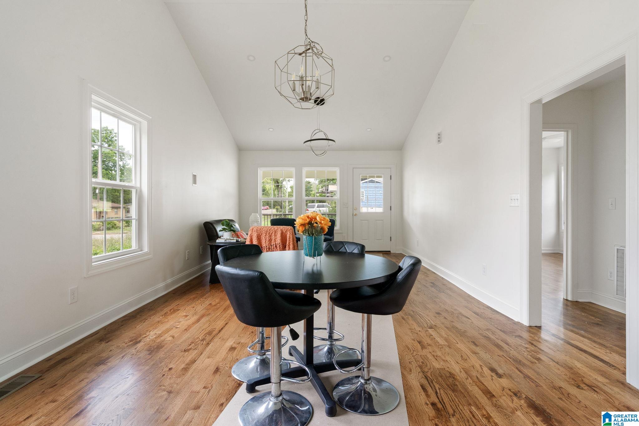 Photo 2 of Single family home for sale at 41 1st Avenue S, Birmingham, AL 35205 | MLS# 21455602 | Listing updated on 2026-06-12
