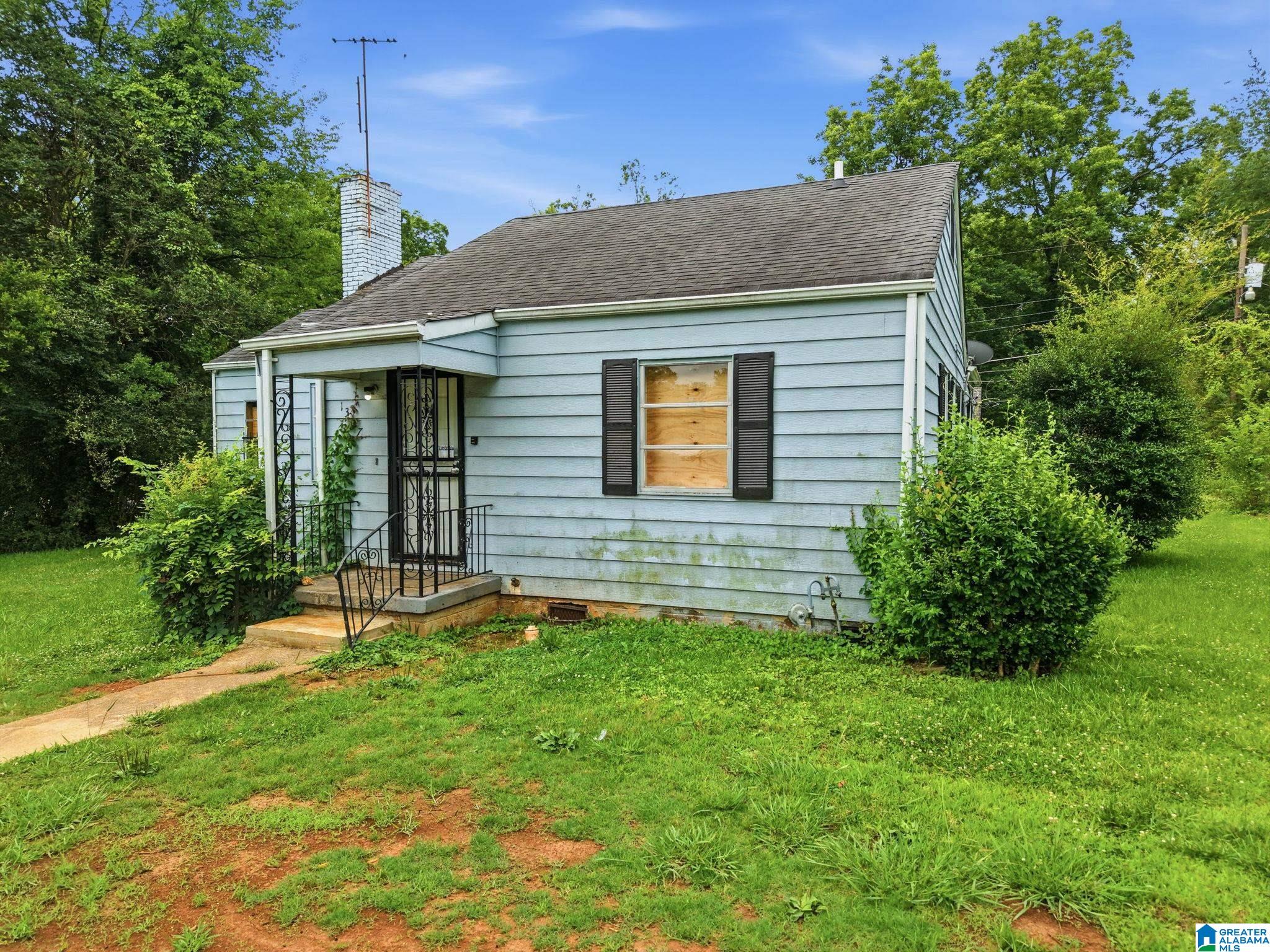 Homes for sale in Birmingham, AL | 1337 60Th Street W, Birmingham, AL 35228 | MLS# 21455604