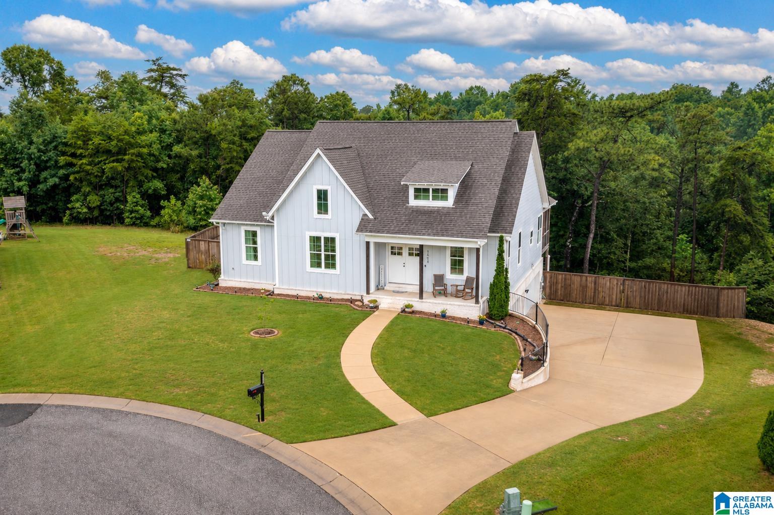 2nd image of 3404 Chatham Circle, Trussville, AL 35173 | MLS# 21455637