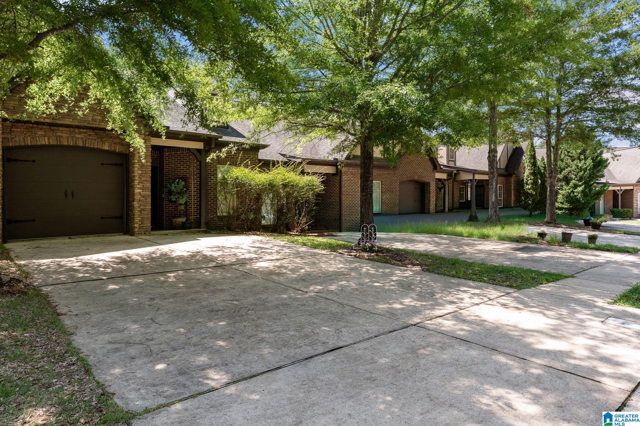 Photo 3 of Townhouse for sale at 143 Singapore Cir, Birmingham, AL 35211 | MLS# 21455658 | Listing updated on 2026-07-20